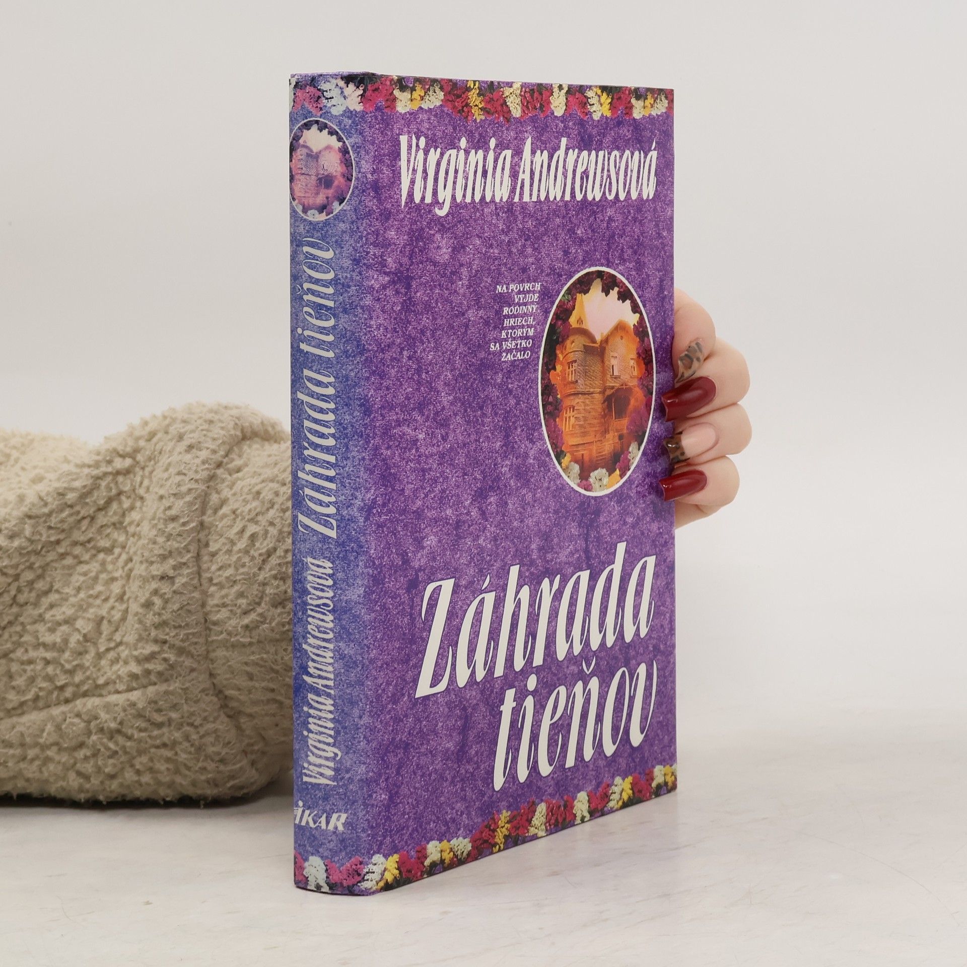 Virginia Cleo Andrews Záhrada tieňov