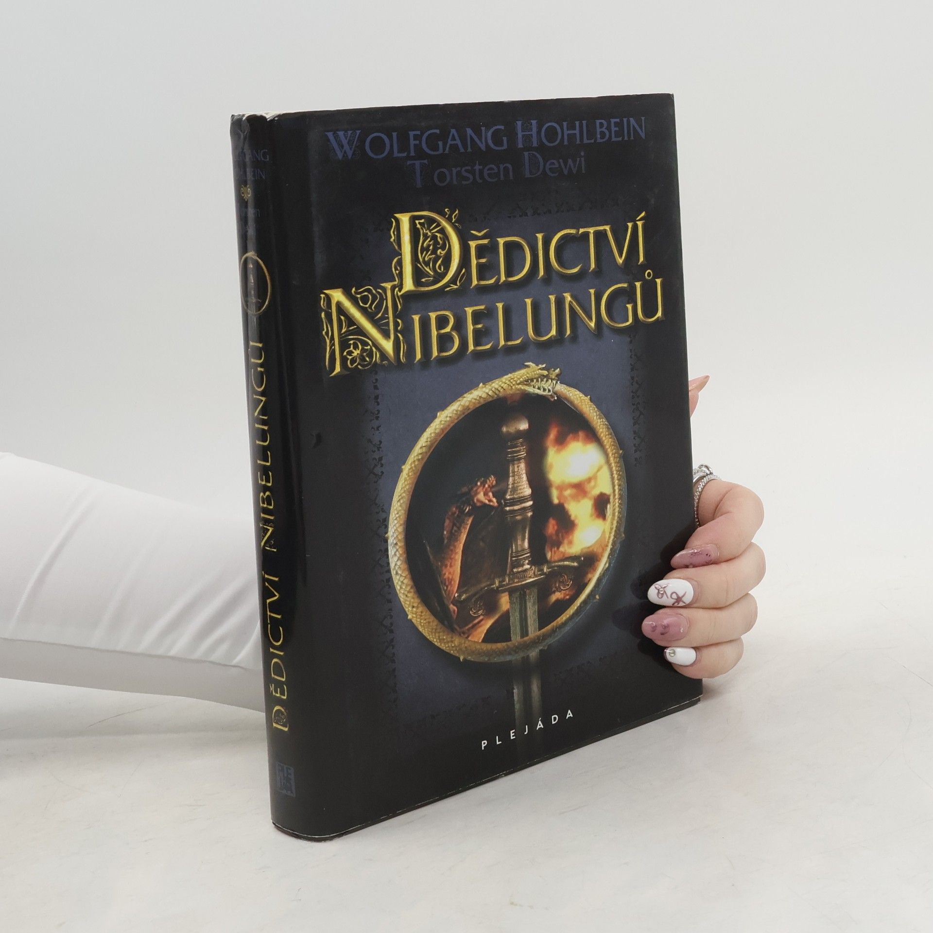 Wolfgang Hohlbein Dědictví Nibelungů