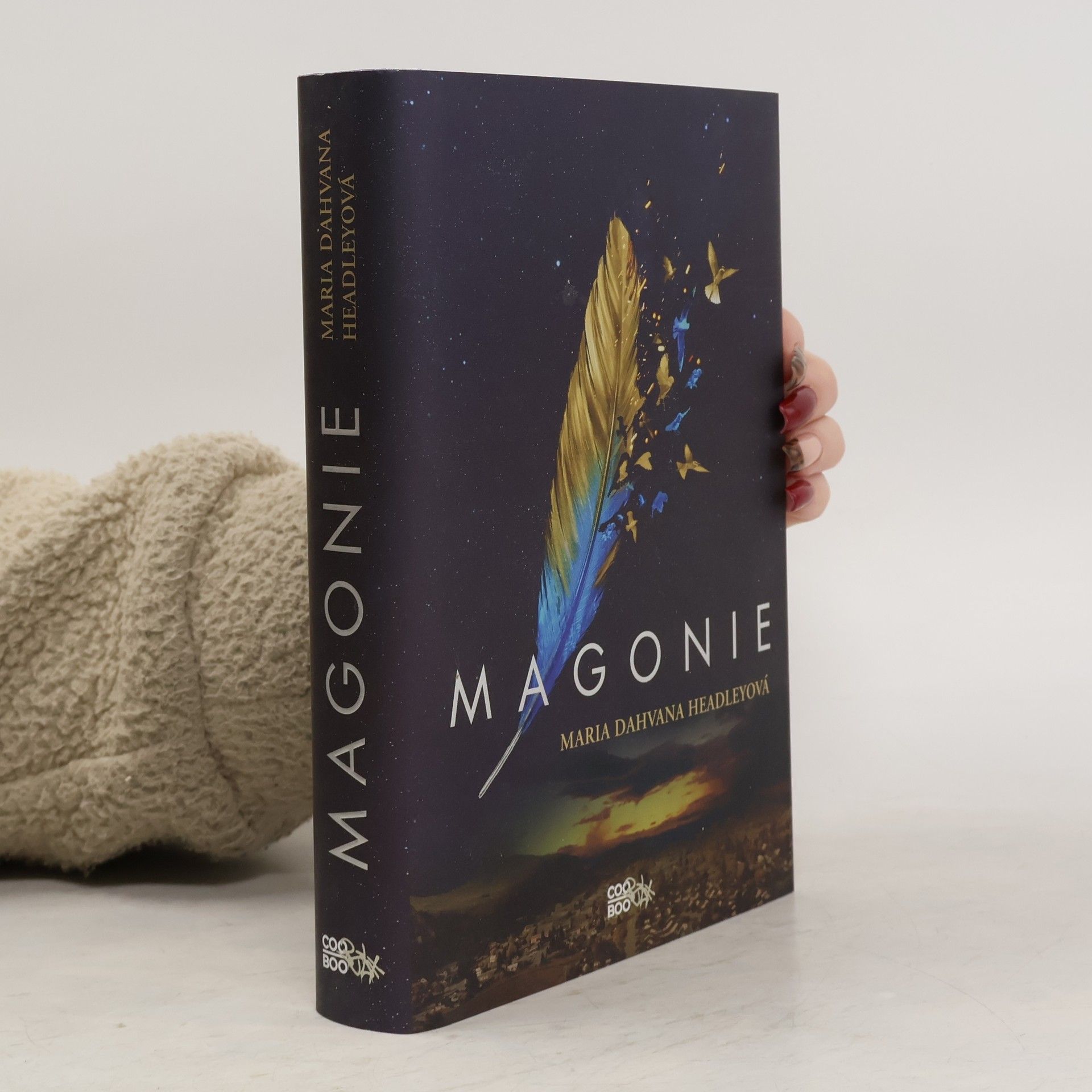 Maria Dahvana Headsley Magonie