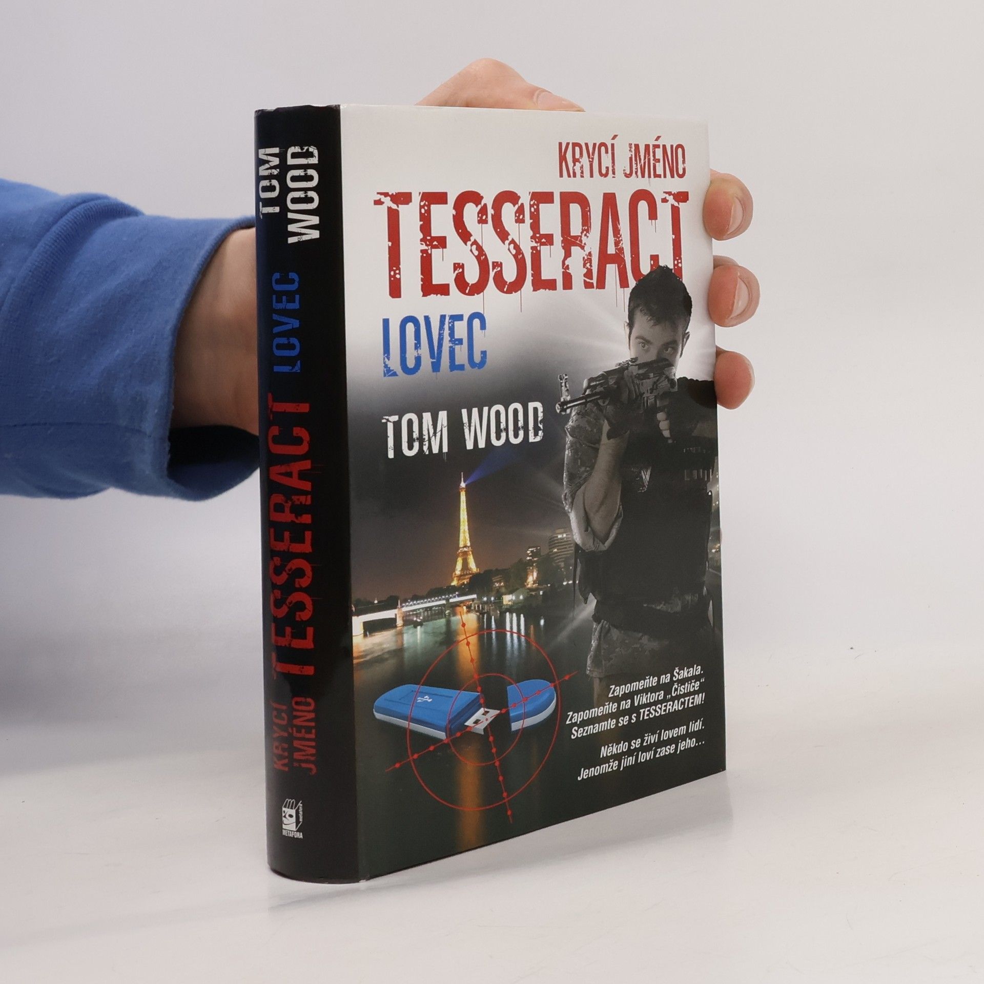 Tom Wood Krycí jméno Tesseract. Lovec
