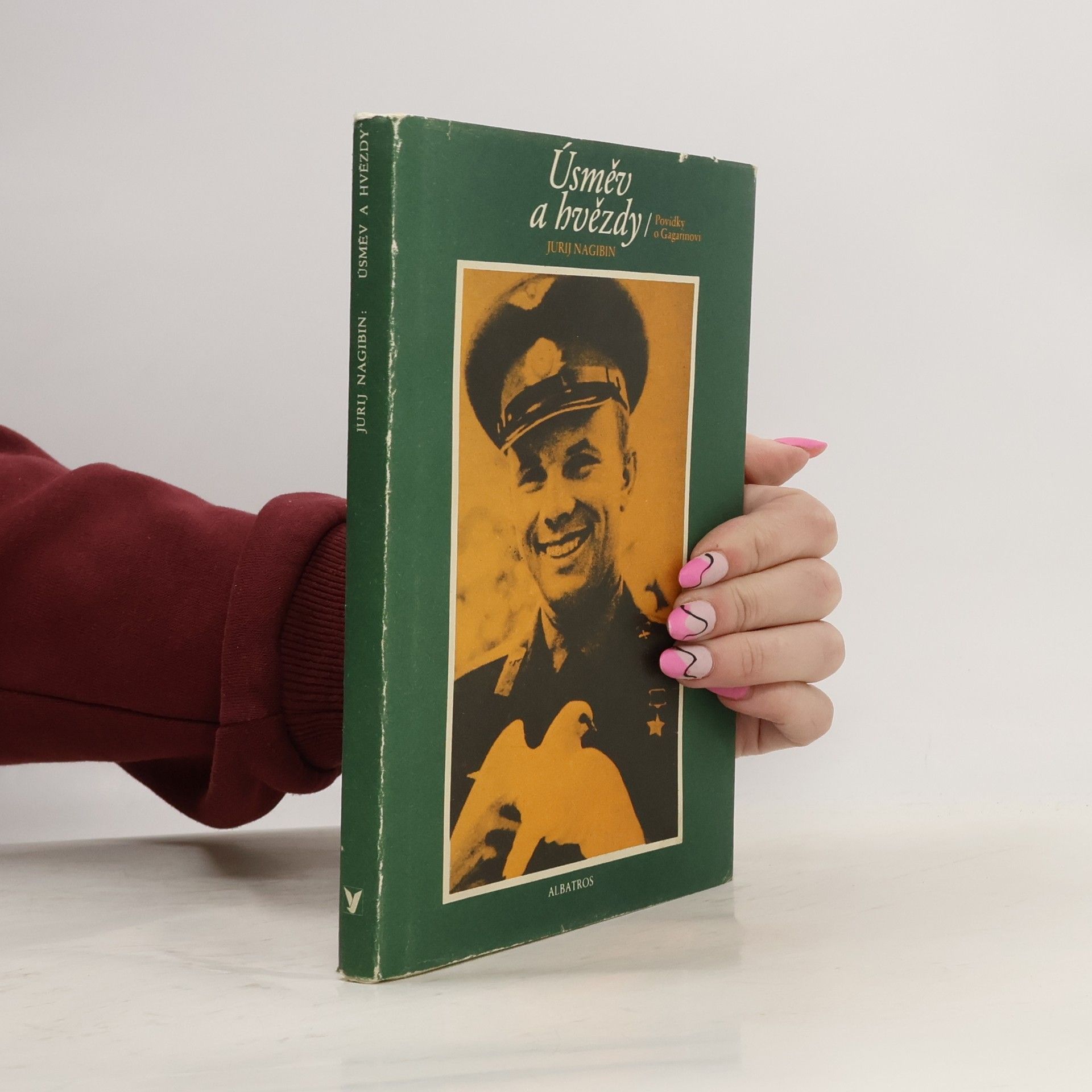 Jurij Markovič Nagibin Úsměv a hvězdy