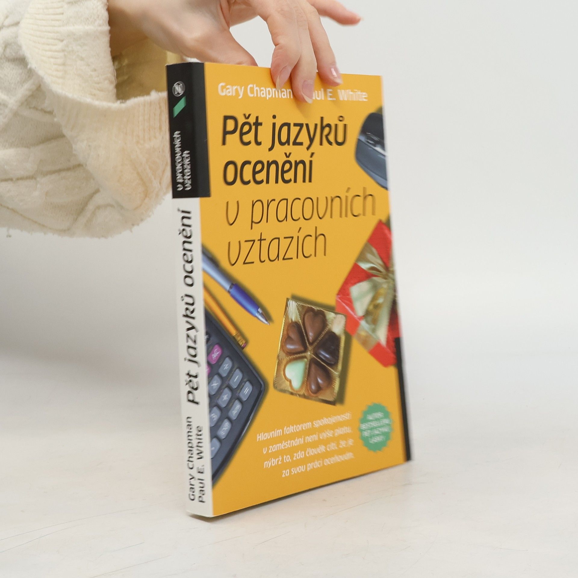 Gary Chapman Pět jazyků ocenění v pracovních vztazích