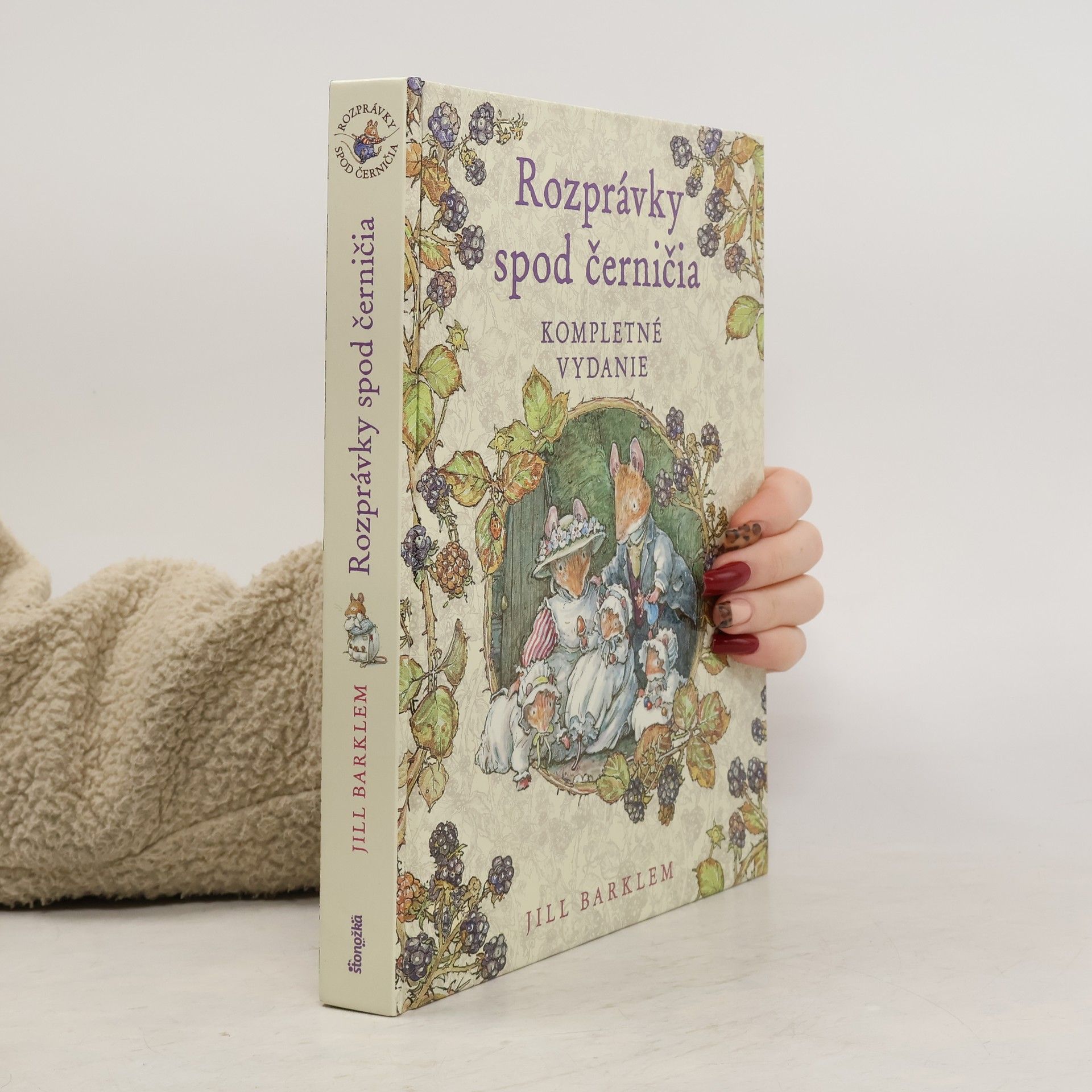 Jill Barklem Rozprávky spod černičia