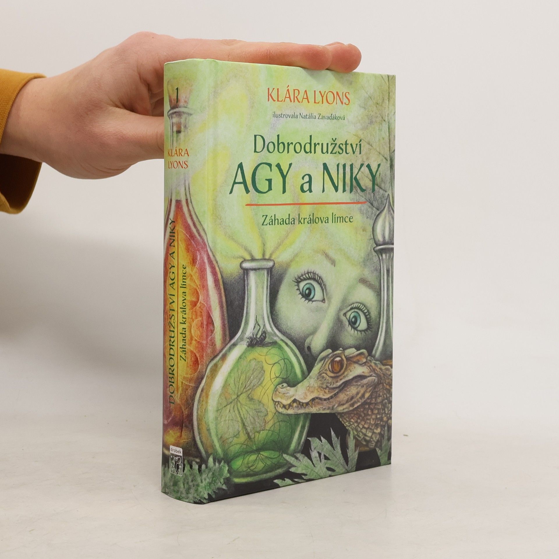 Klára Lyons Dobrodružství Agy a Niky: Záhada králova límce