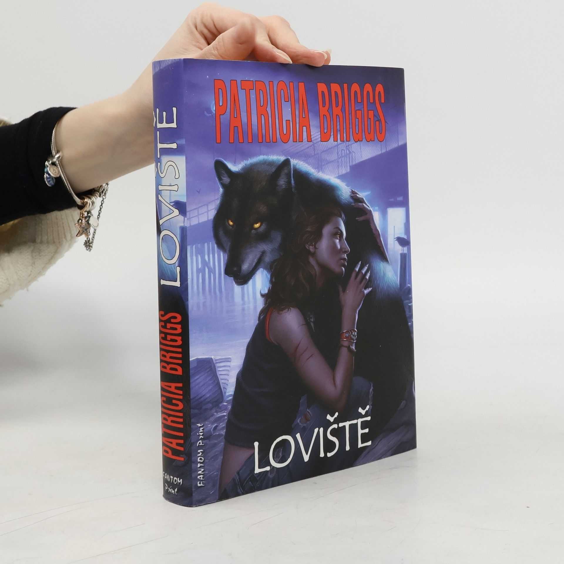 Patricia Briggs Loviště