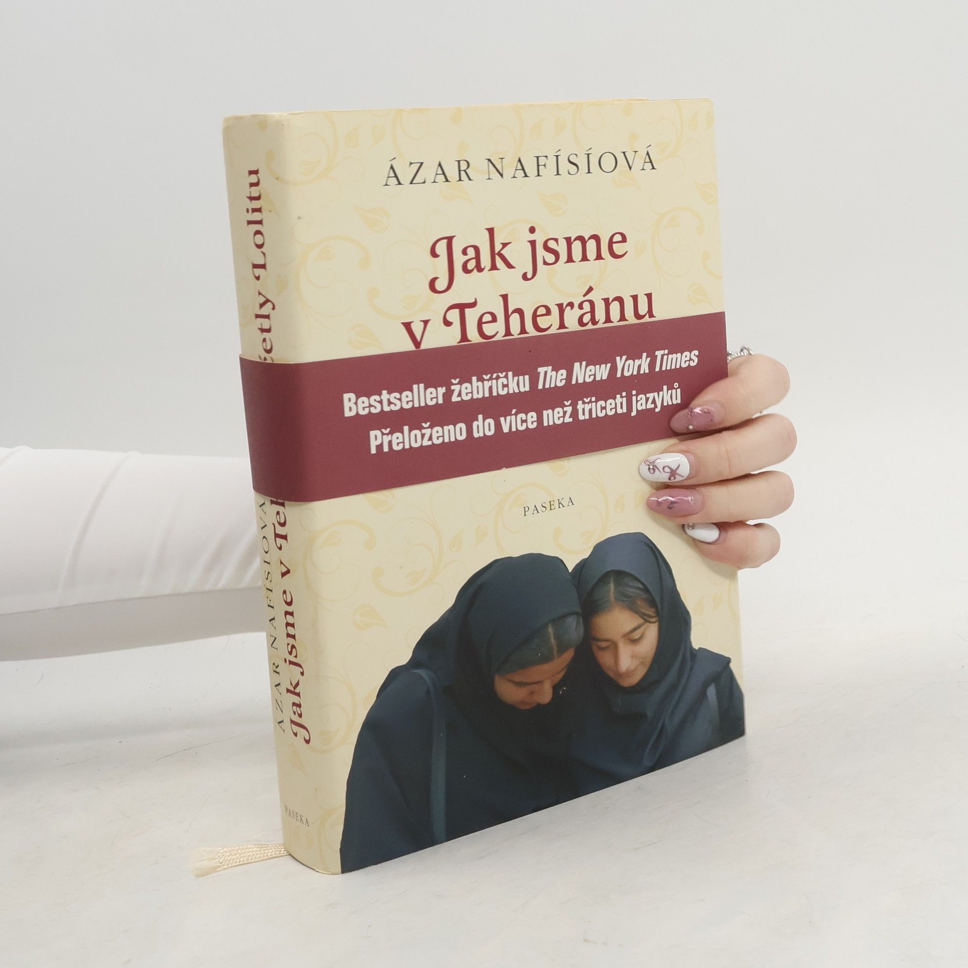 Azar Nafisi Jak jsme v Teheránu četly Lolitu