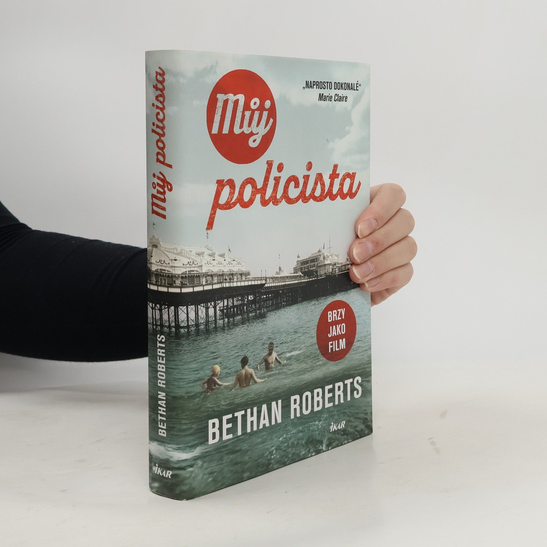 Bethan Roberts Můj policista