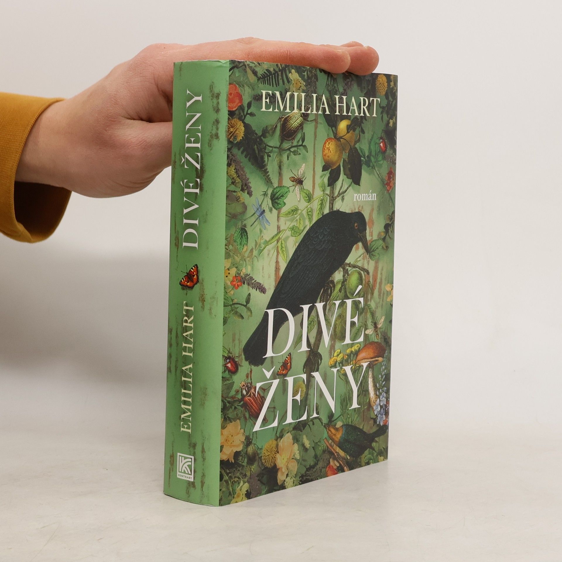 Emilia Hart Divé ženy