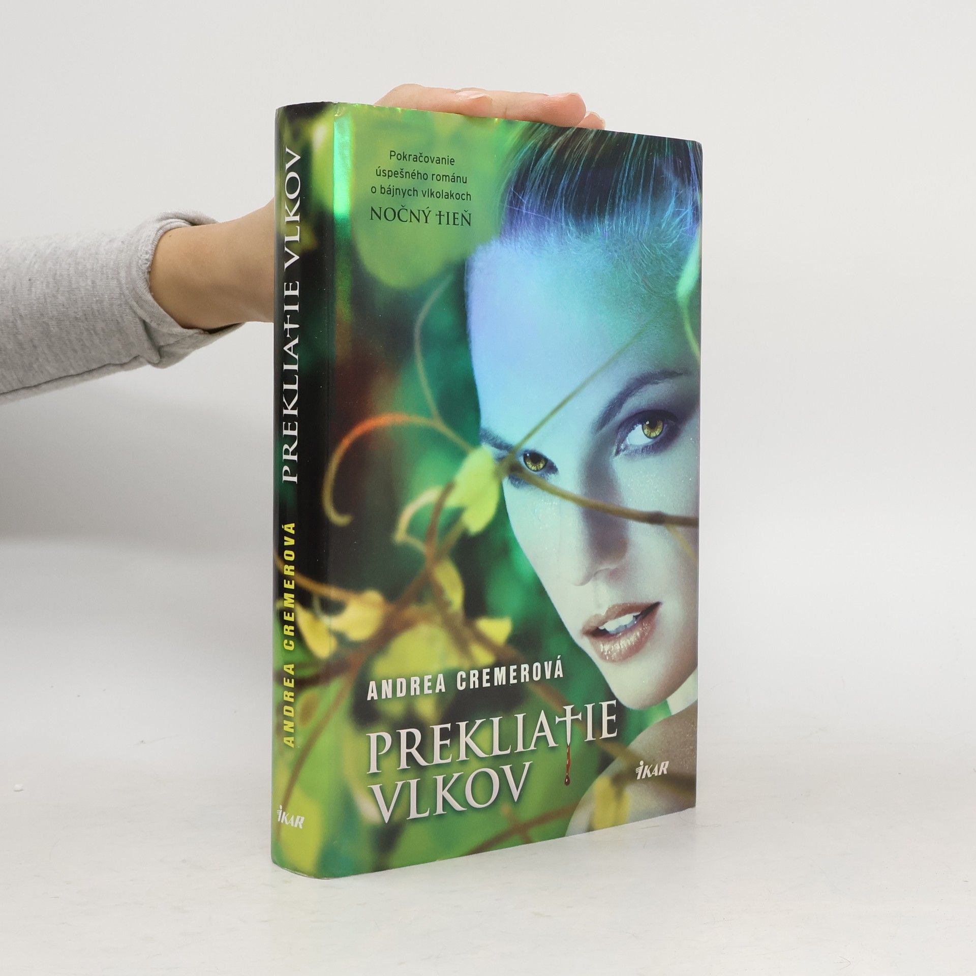 Andrea Cremer Prekliatie vlkov
