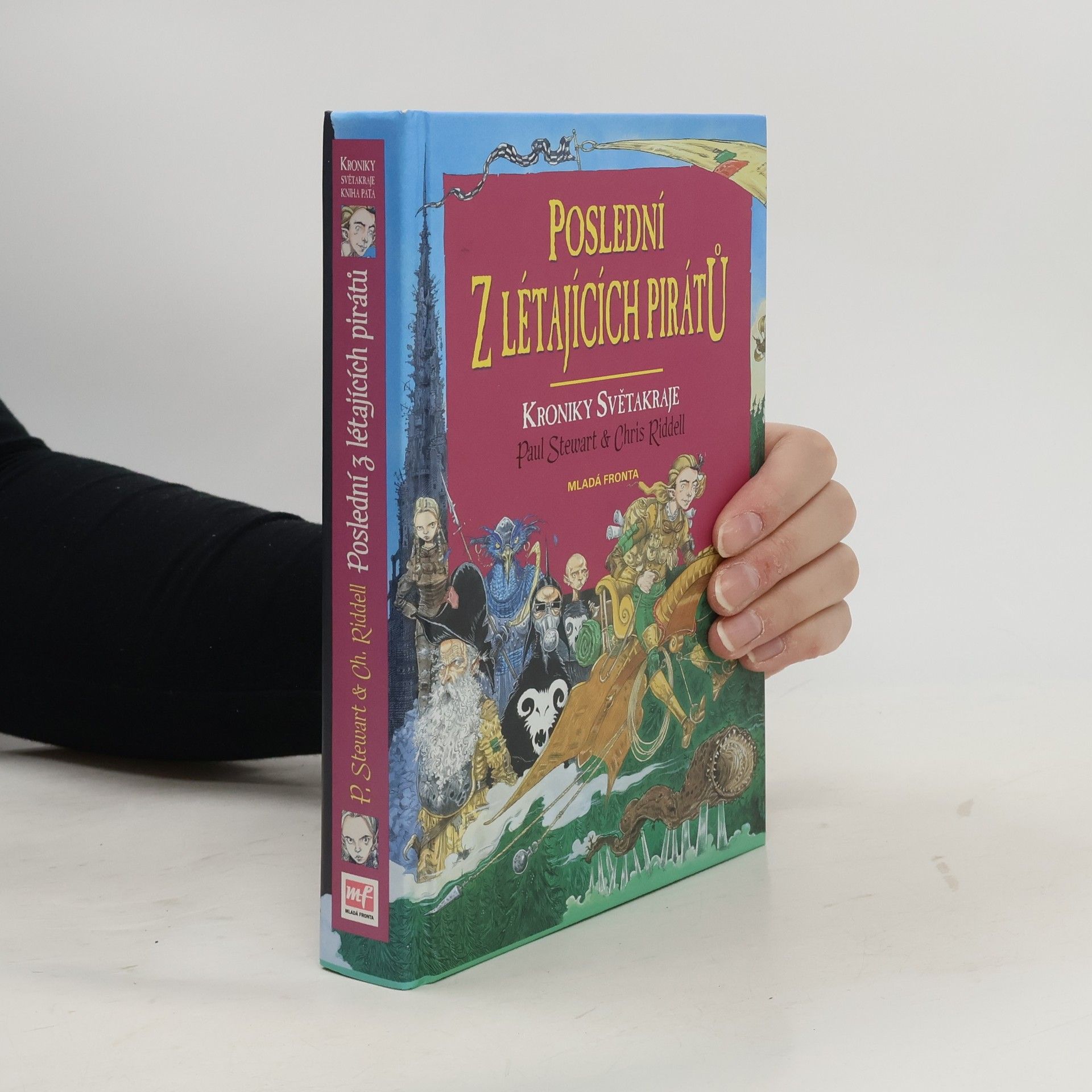 Paul Stewart Kroniky Světakraje. Poslední z létajících pirátů