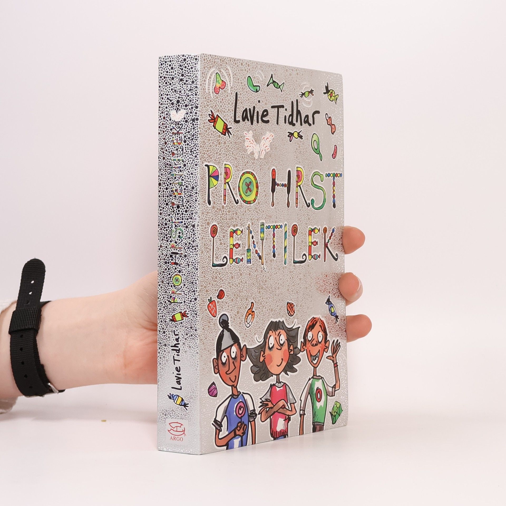 Lavie Tidhar Pro hrst lentilek