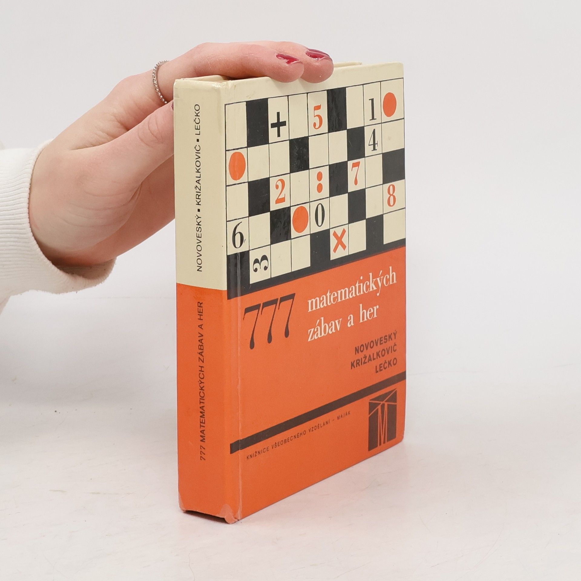 777 matematických zábav a her. Z učiva základní školy