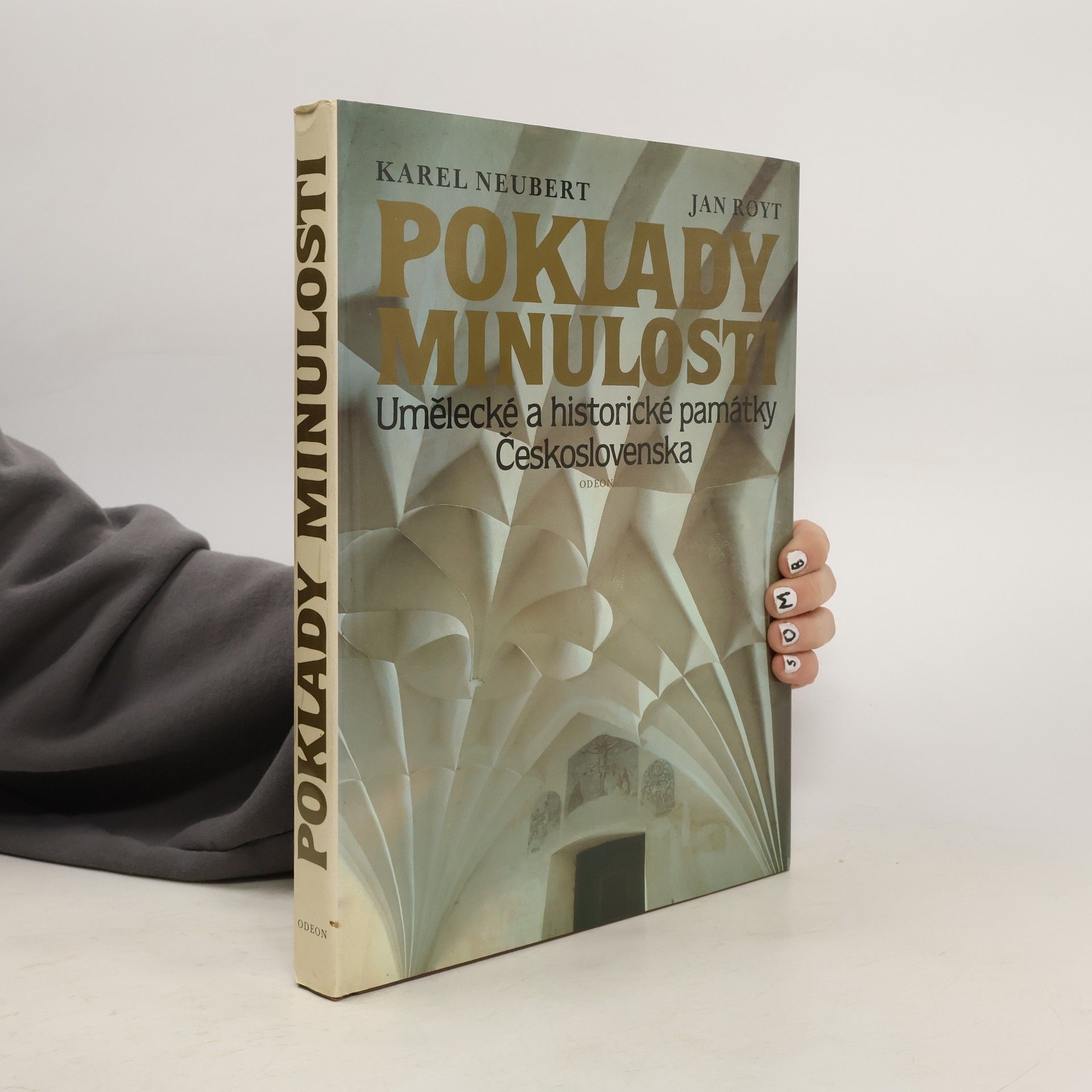 Jan Royt Poklady minulosti. Umělecké a historické památky Československa