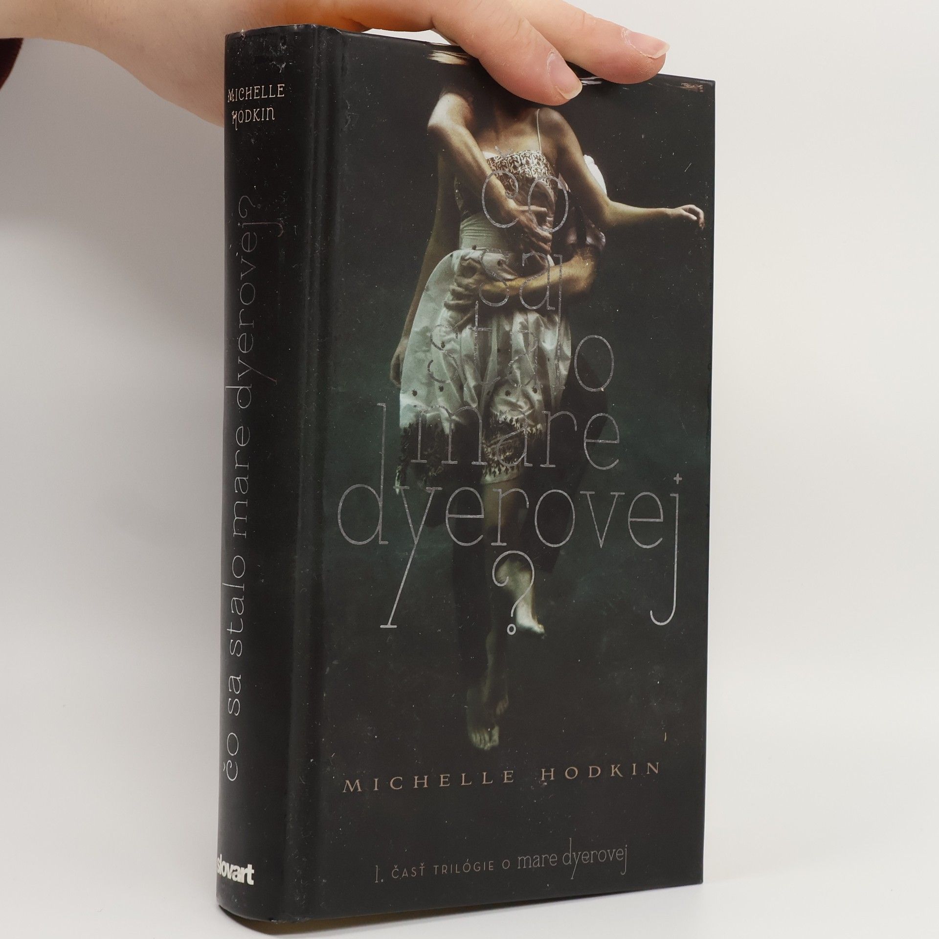 Michelle Hodkin Čo sa stalo Mare Dyerovej