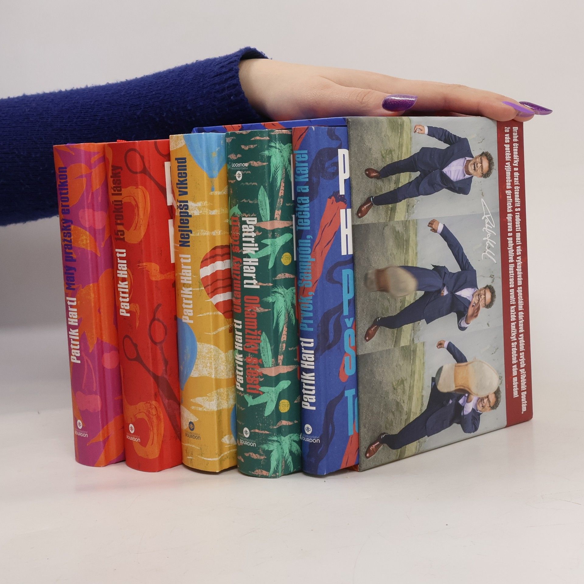 Patrik Hartl Okamžiky štěstí. Prvok, šampón, tečka a Karel. Malý pražský erotikon. Nejlepší víkend. 15 roků lásky