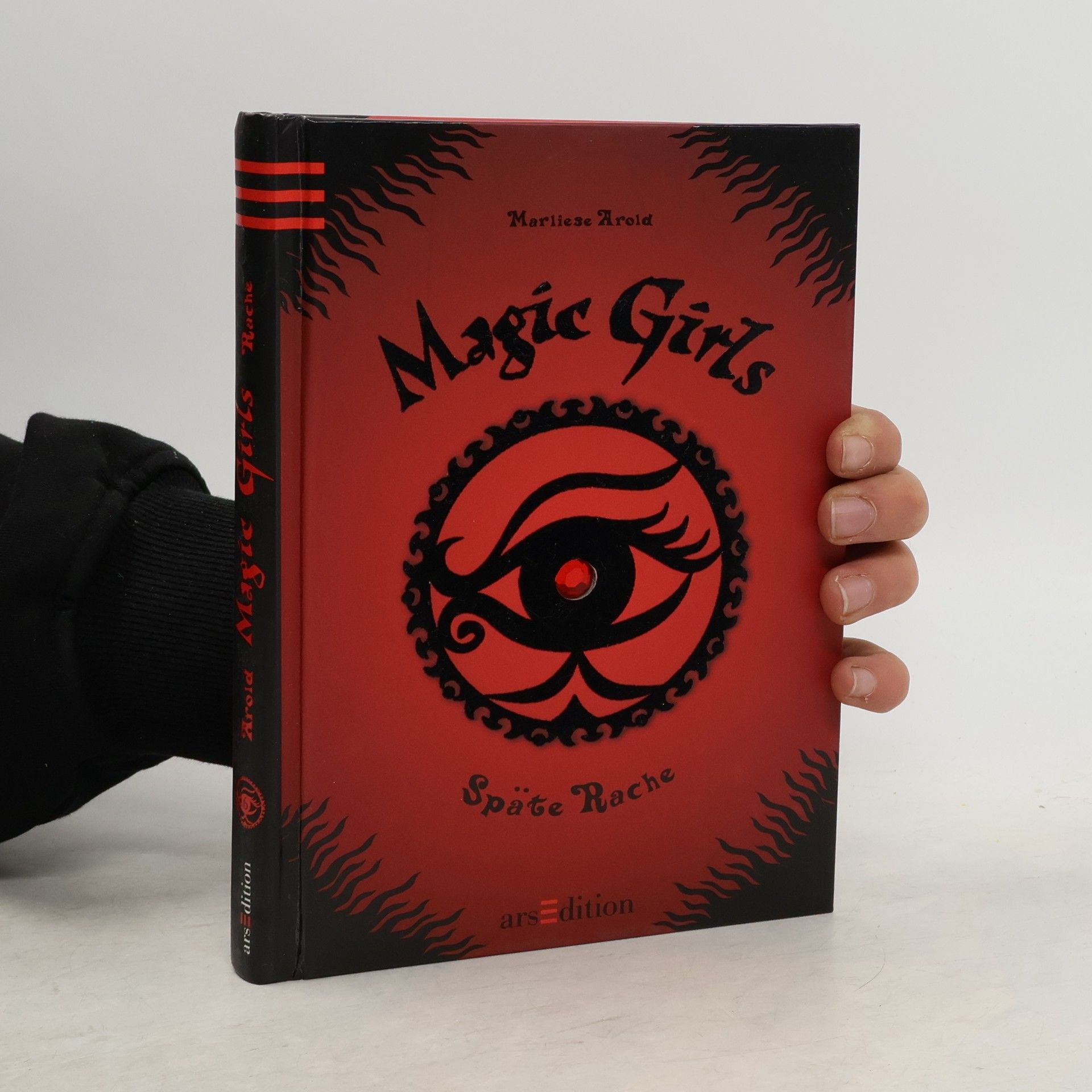 MArliese Aroldová  Magic Girls: Späte Rache