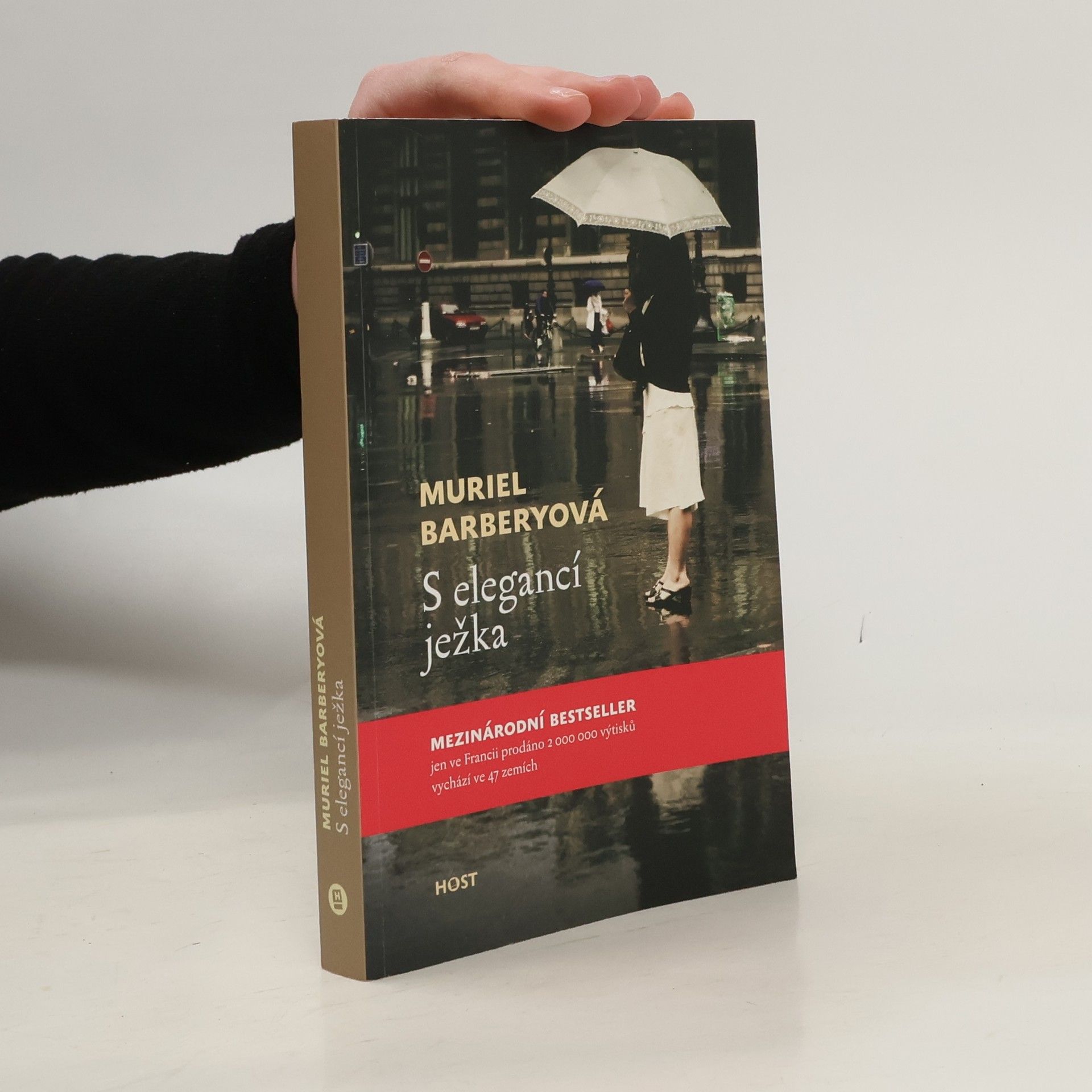 Muriel Barbery S elegancí ježka