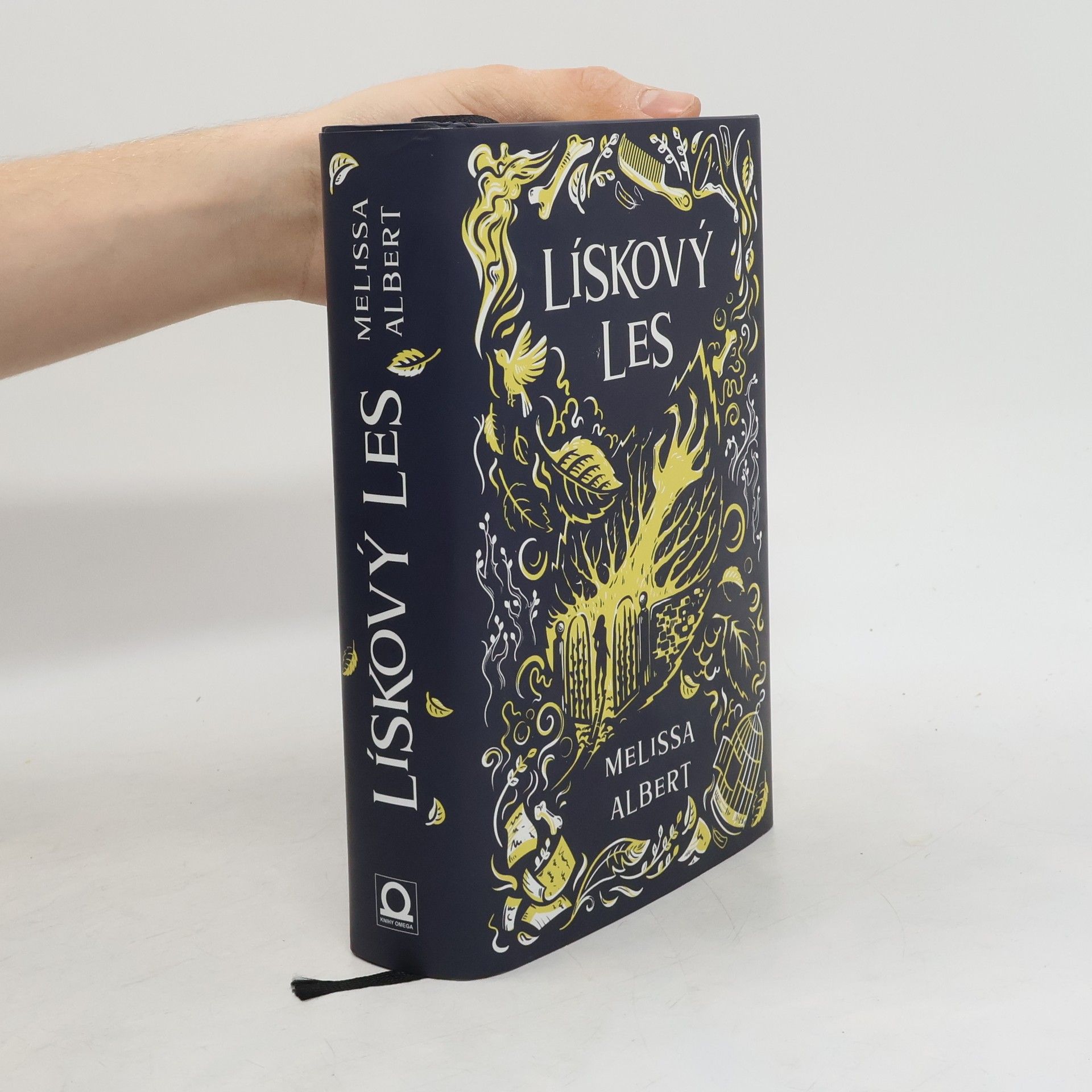 Melissa Albert Lískový les