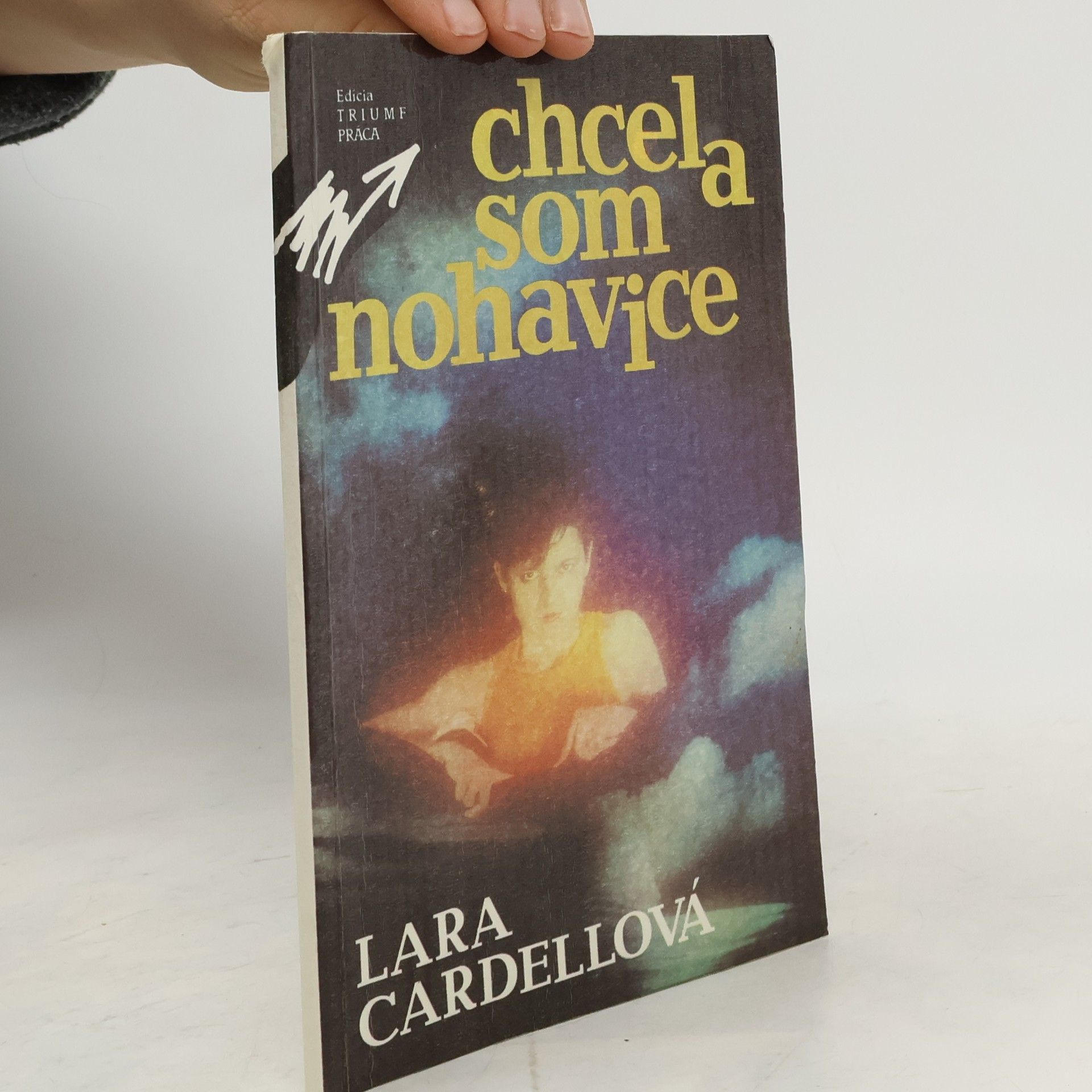 Lara Cardella Chcela som nohavice