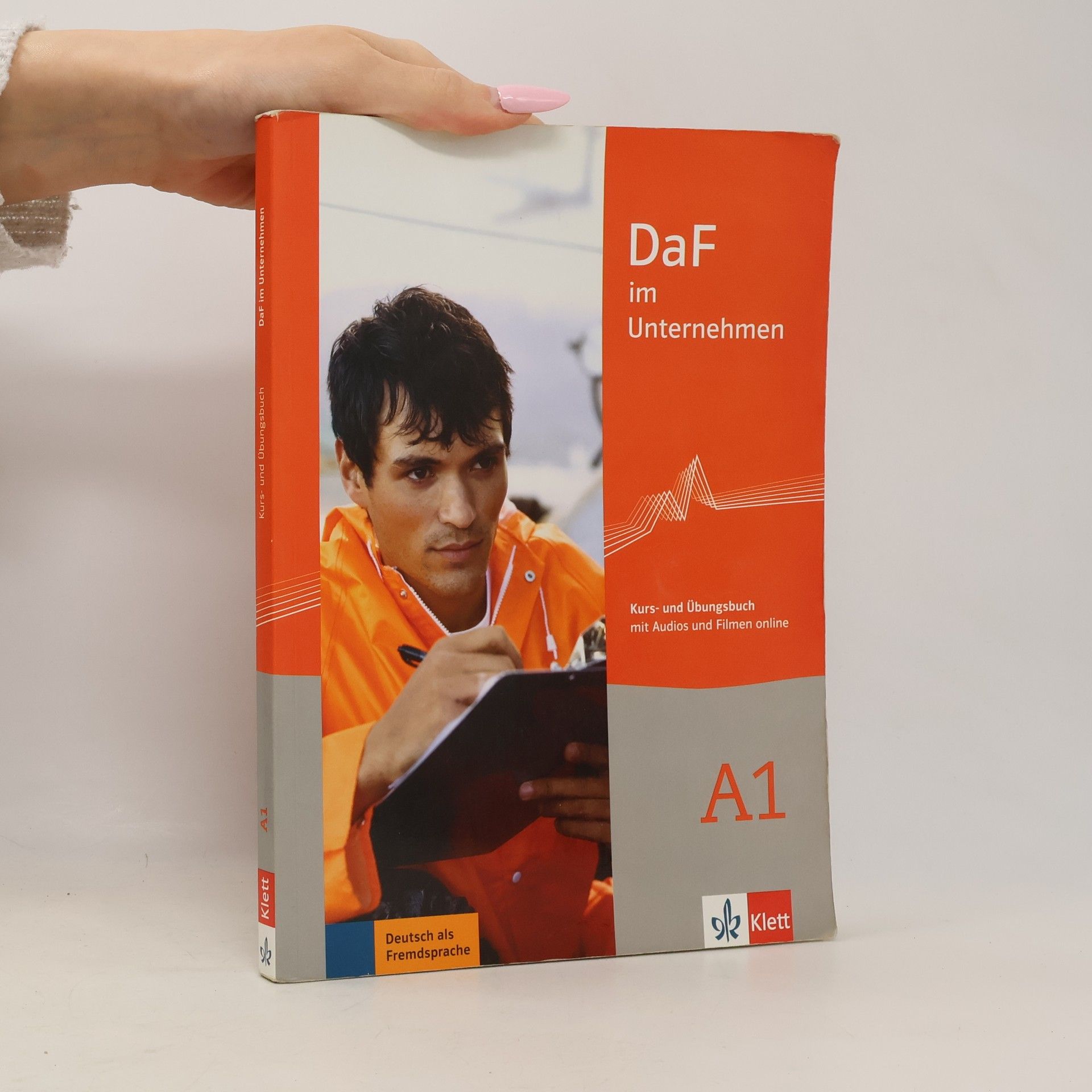 Collectif d'auteurs DaF im Unternehmen A1. Kurs- und Übungsbuch
