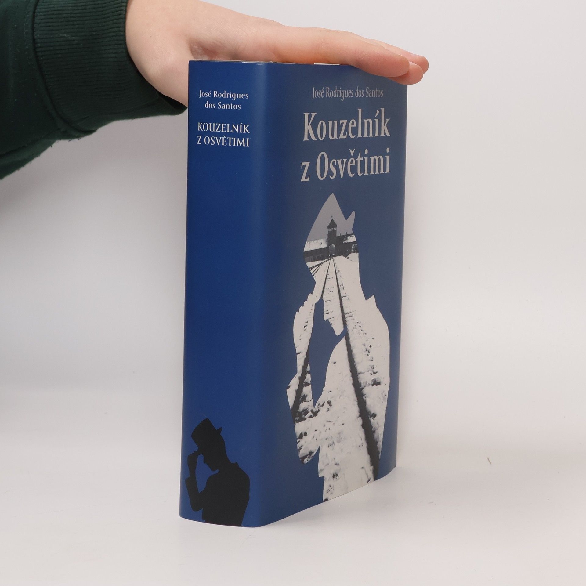 José Rodrigues dos Santos Kouzelník z Osvětimi