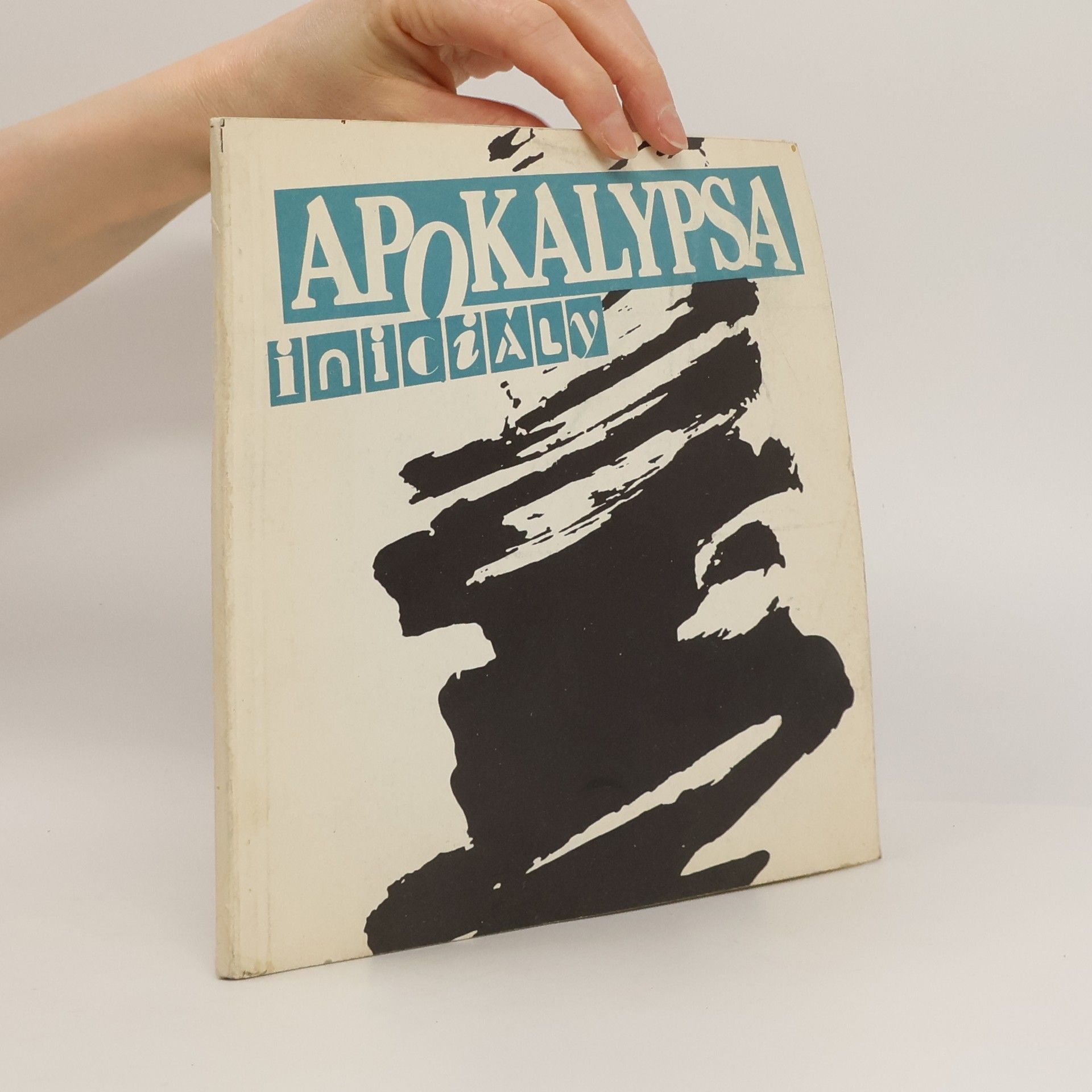 Collectif d'auteurs Apoklypsa. Iniciály