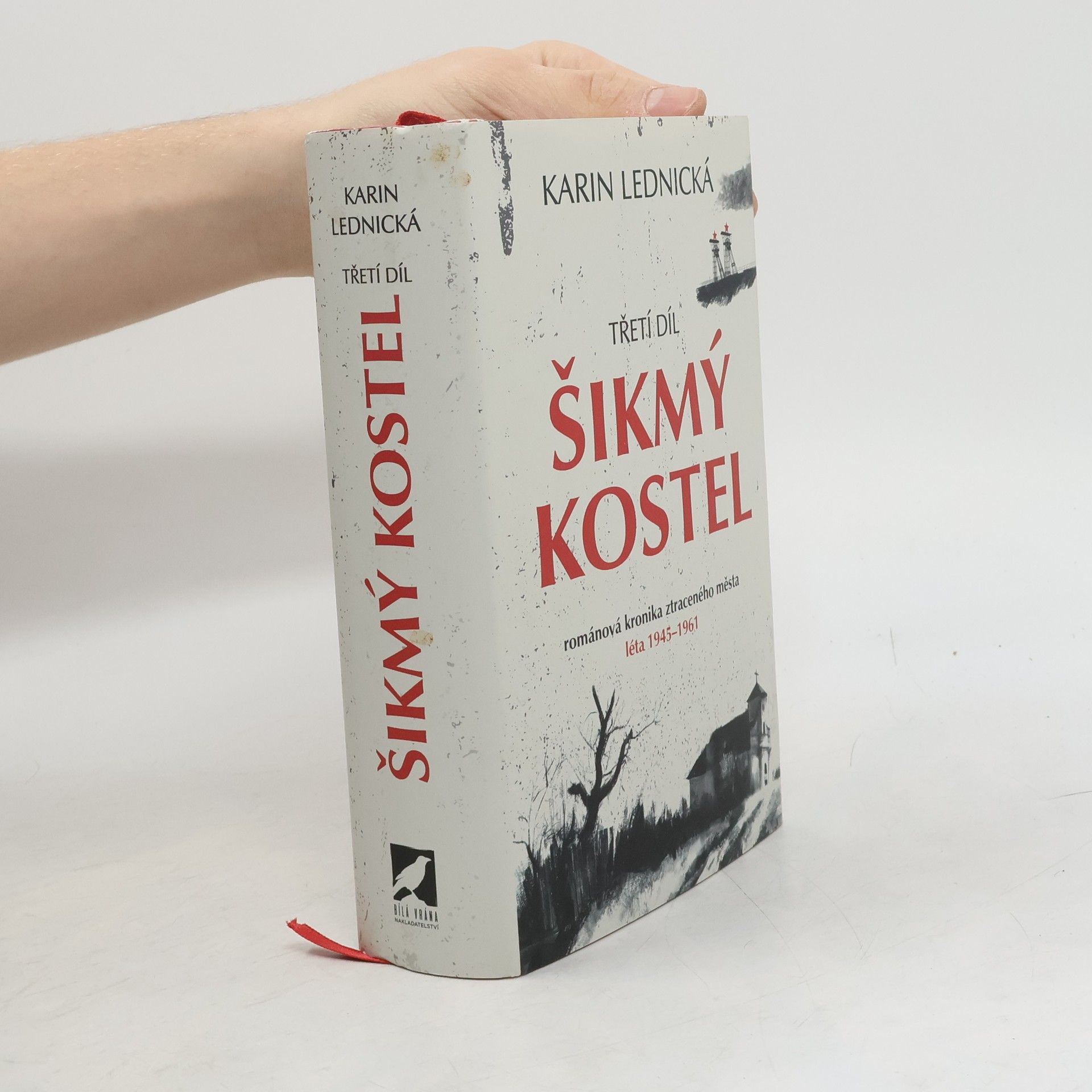 Karin Lednická Šikmý kostel 3