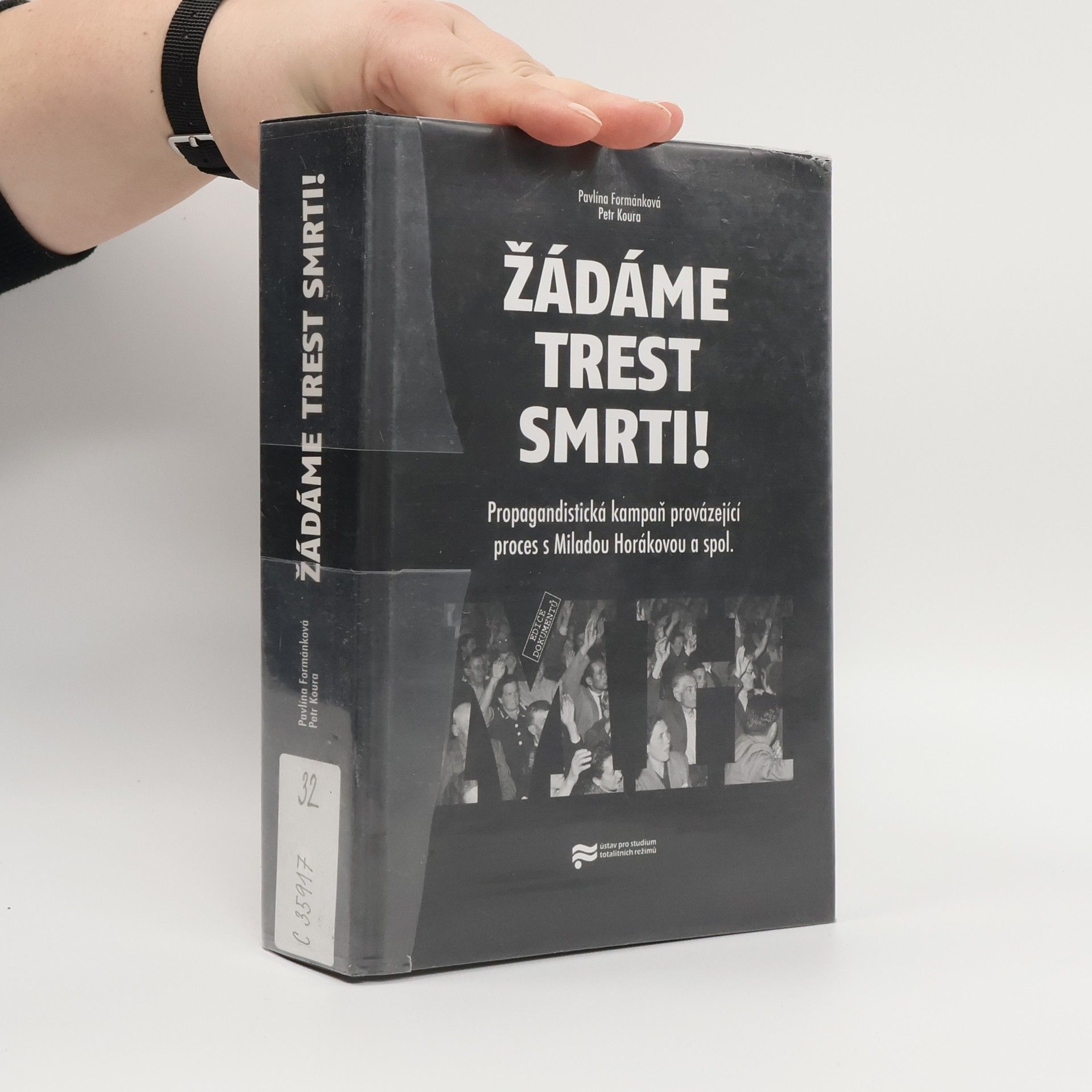 Pavlína Kourová Žádáme trest smrti!