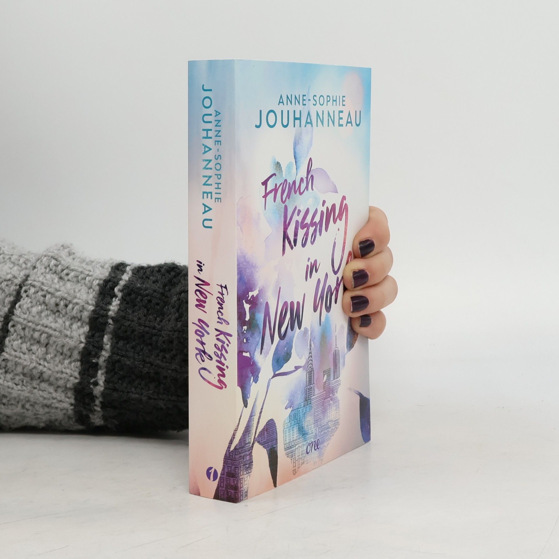 Anne-Sophie Jouhanneau French Kissing in New York