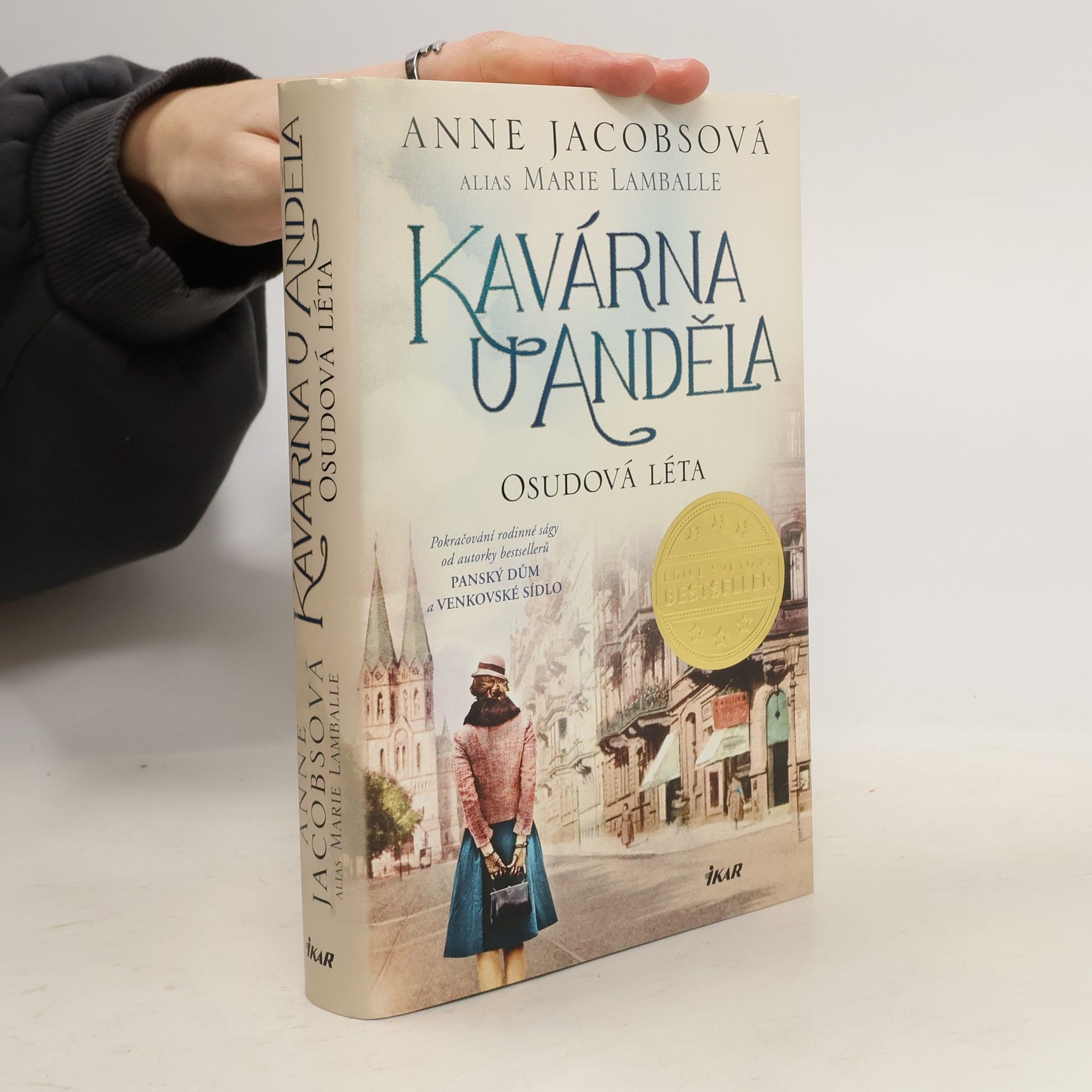 Anne Jacobs Kavárna U Anděla. Osudová léta