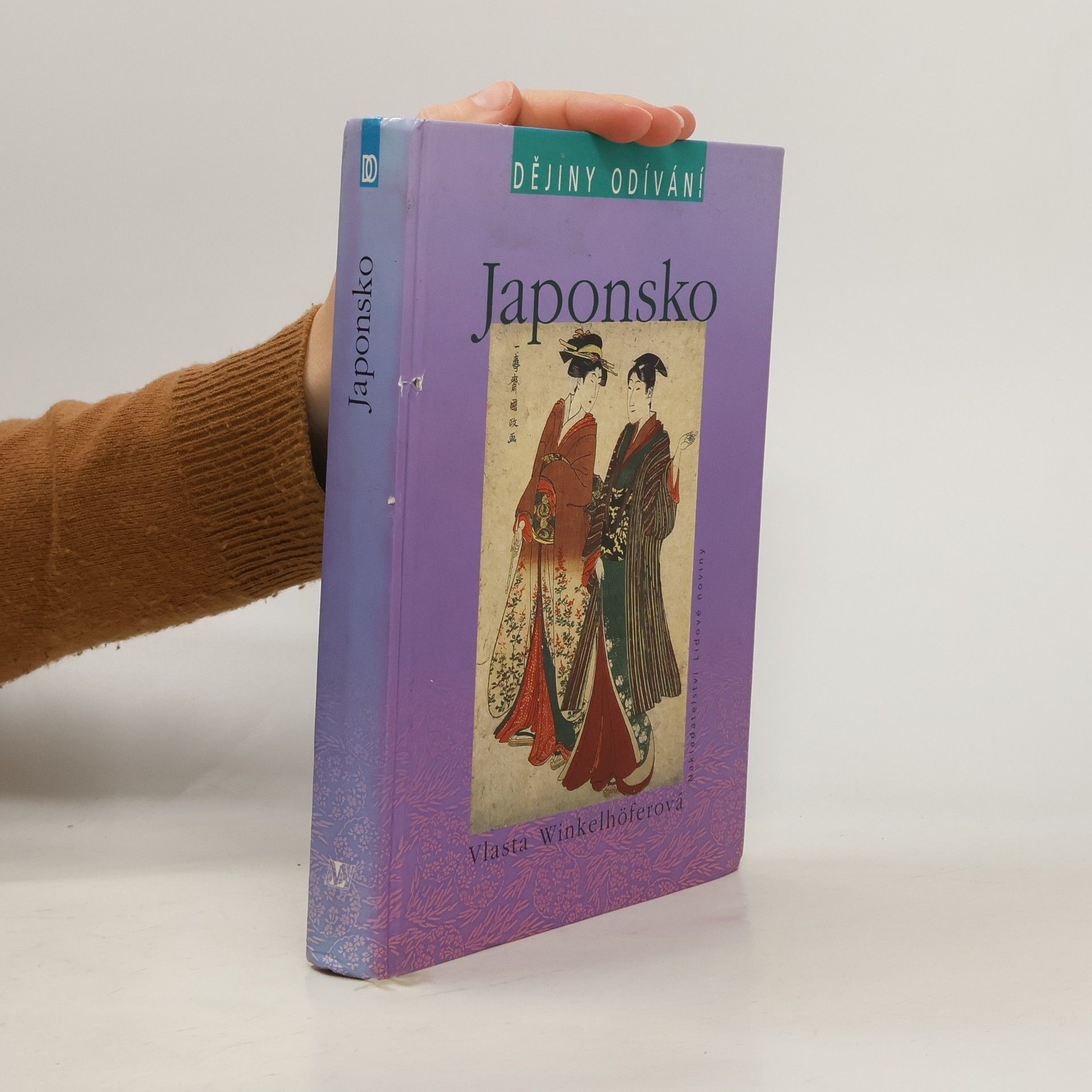 Vlasta Winkelhöferová Dějiny odívání. Japonsko