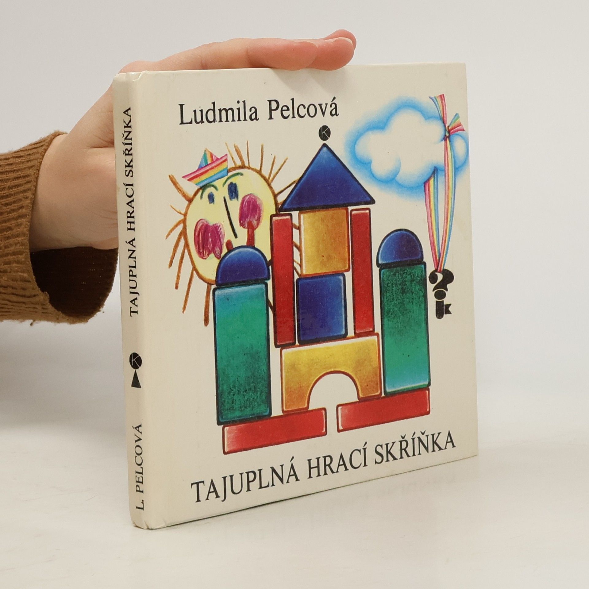 Tajuplná hrací skříňka