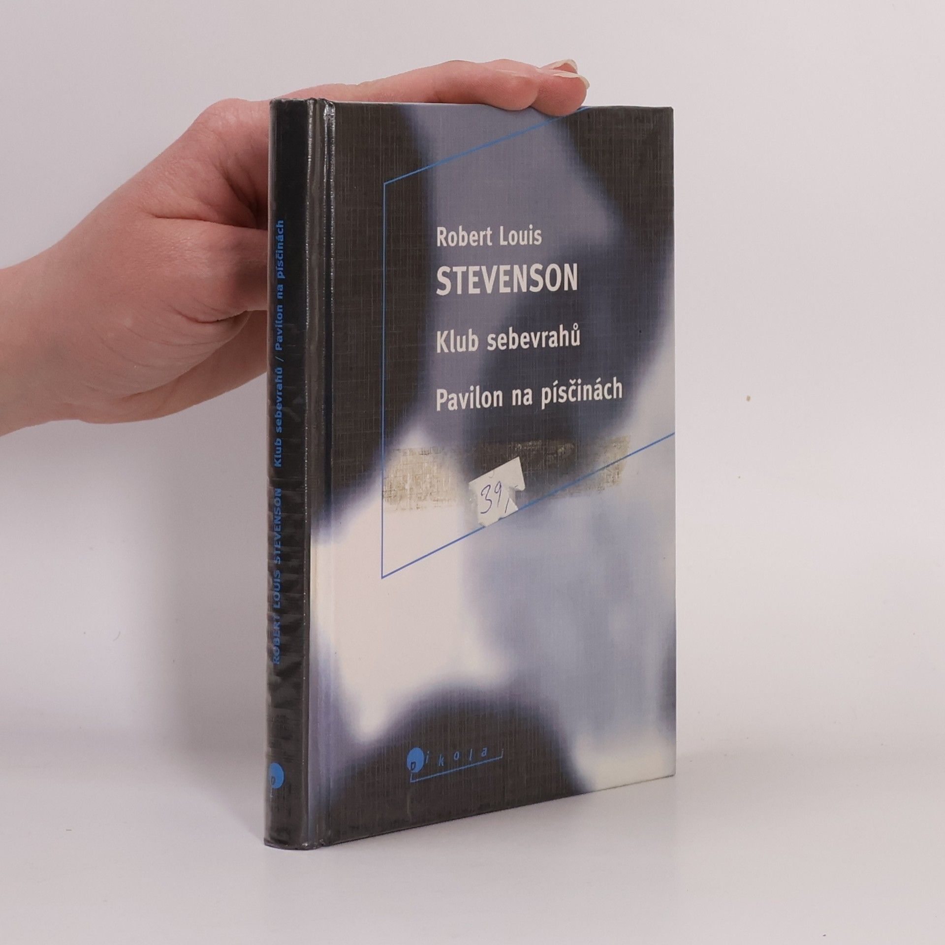 Robert Louis Stevenson Klub sebevrahů. Pavilon na písčinách.