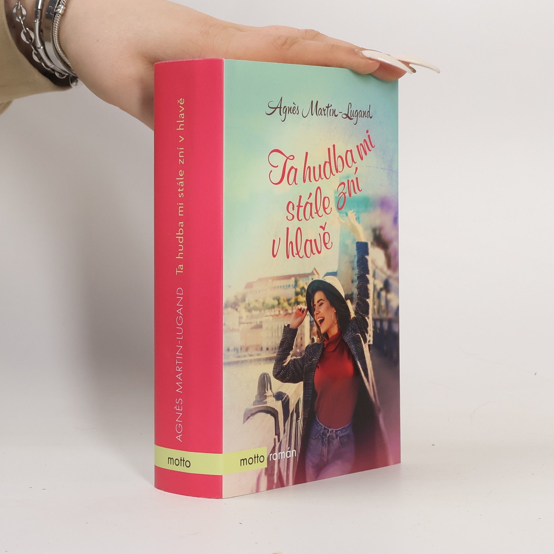 Agnes Martin-Lugand Ta hudba mi stále zní v hlavě