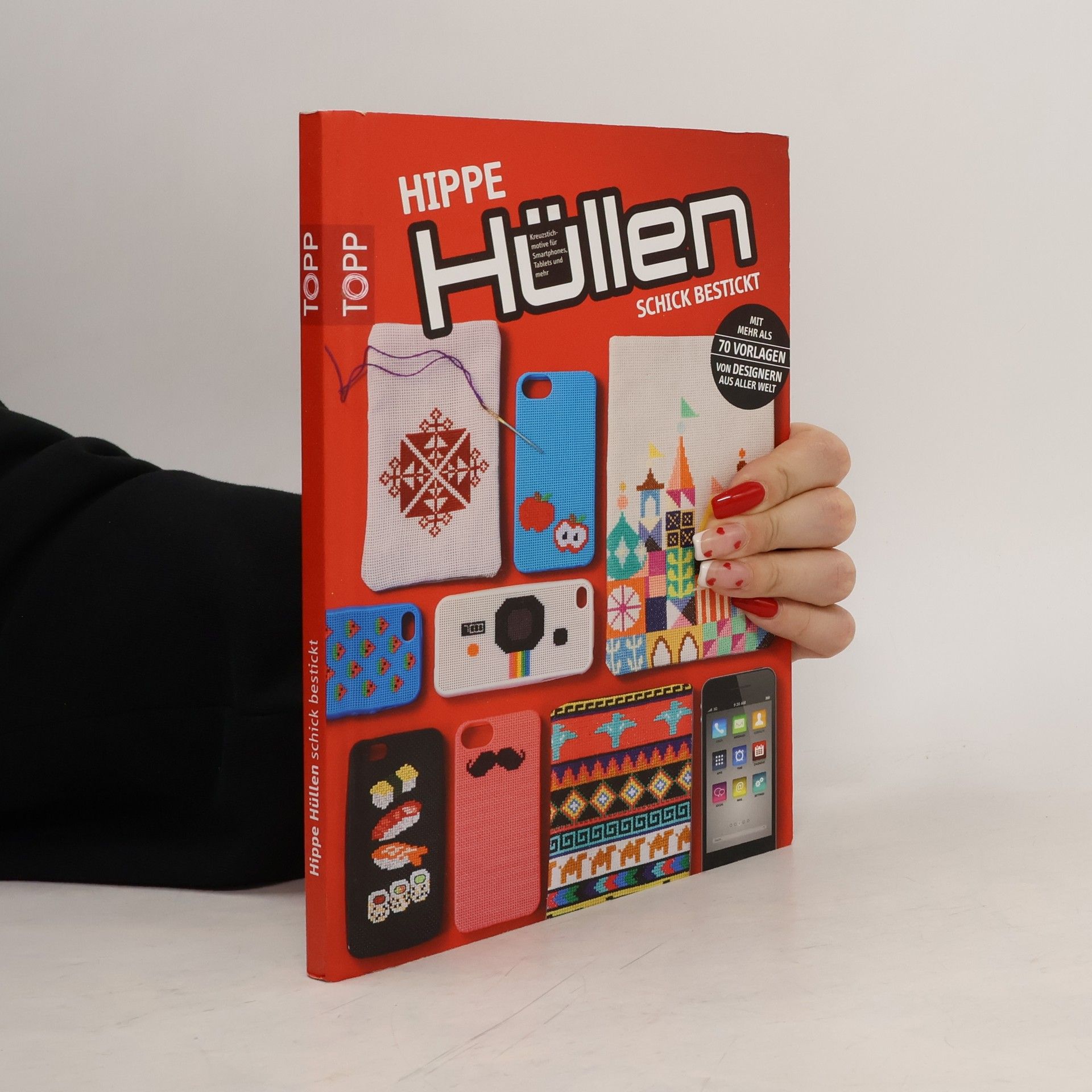 Various authors Hippe Hüllen schick bestickt