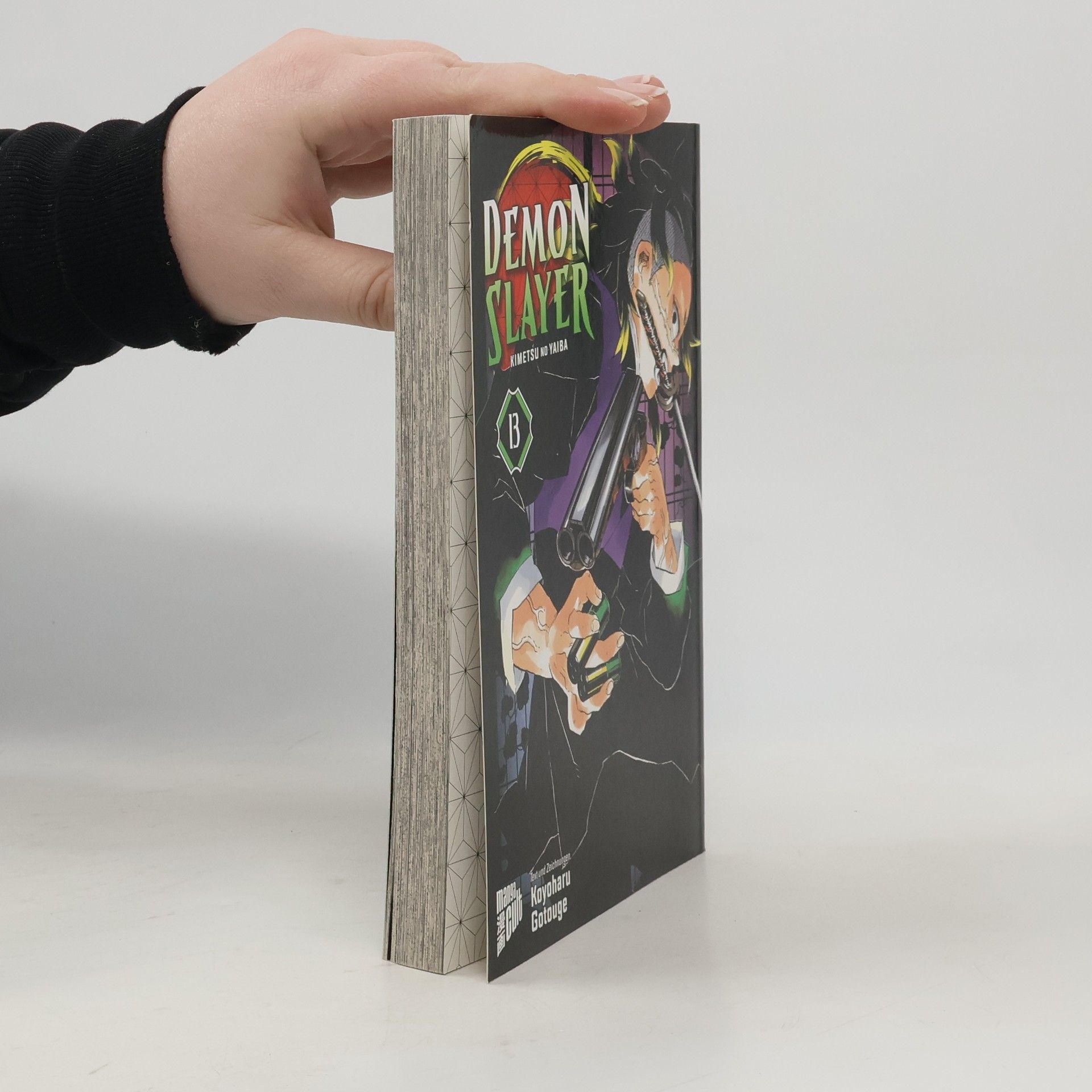 Koyoharu Gotoge Demon Slayer 13