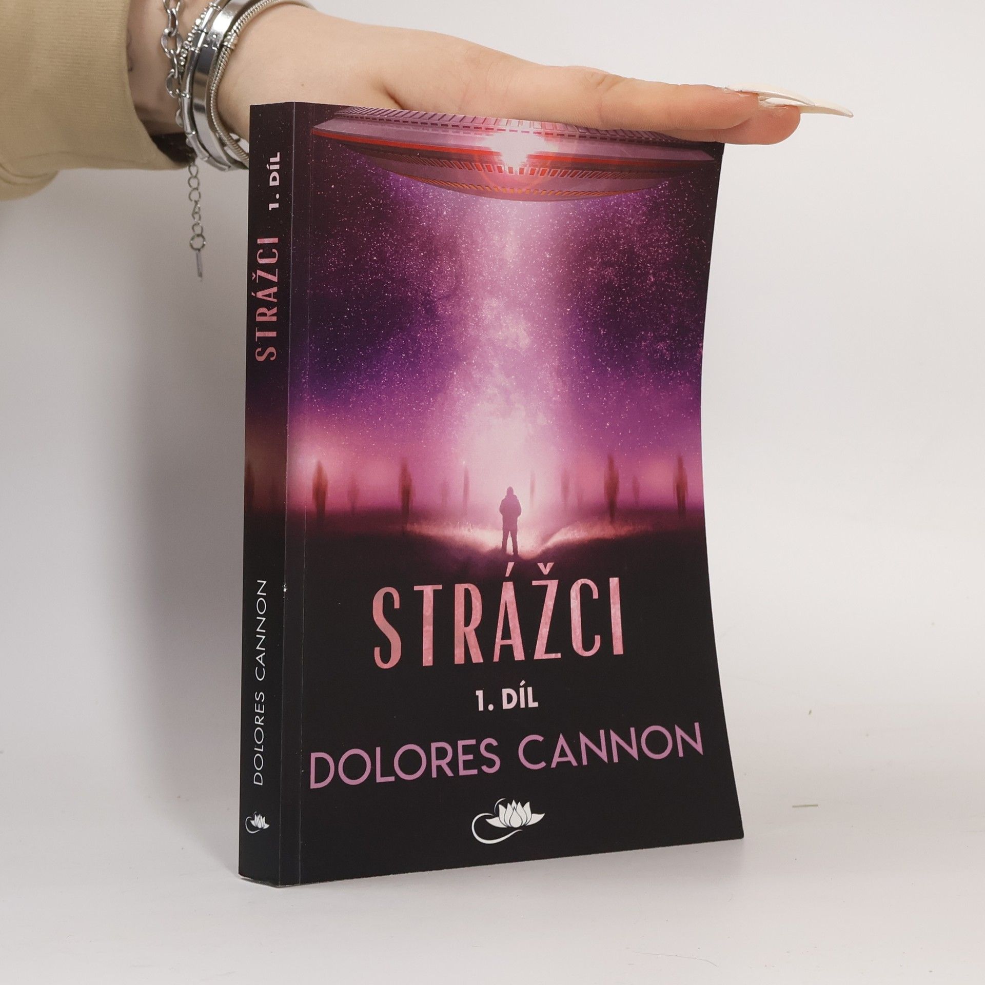 Dolores Cannon Strážci, 1. díl