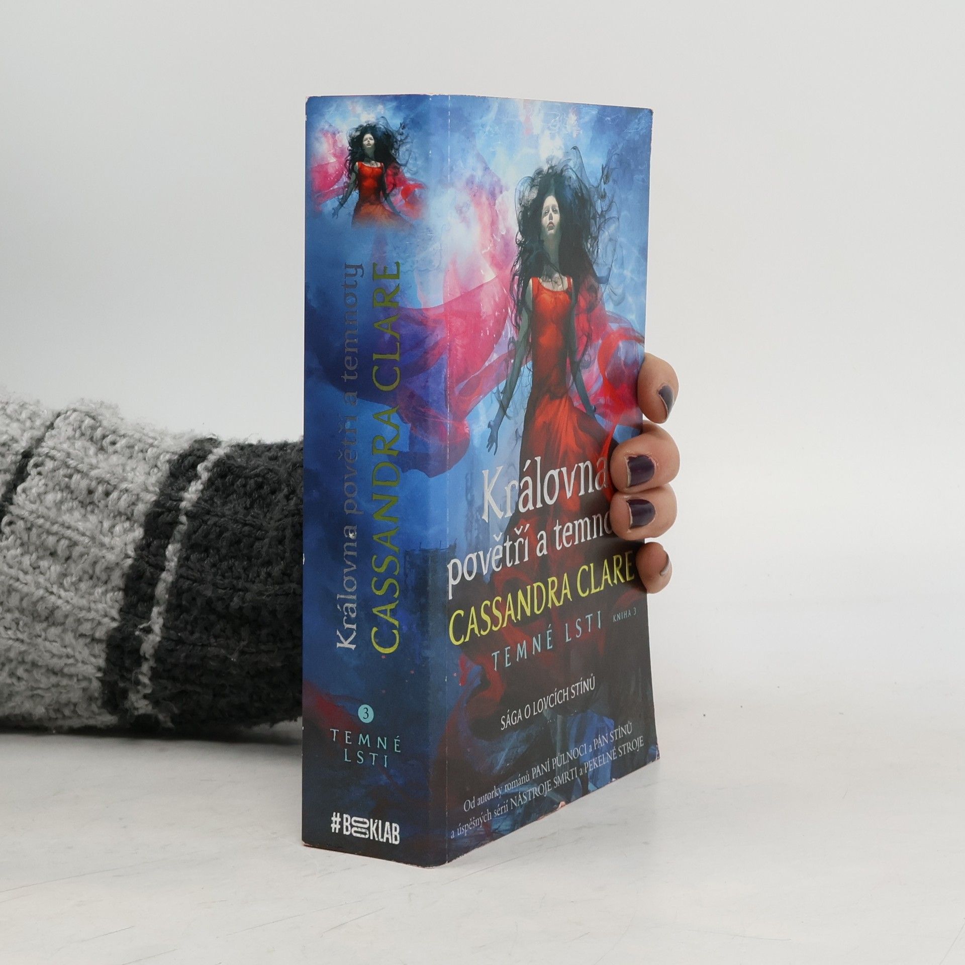 Cassandra Clare Královna povětří a temnoty