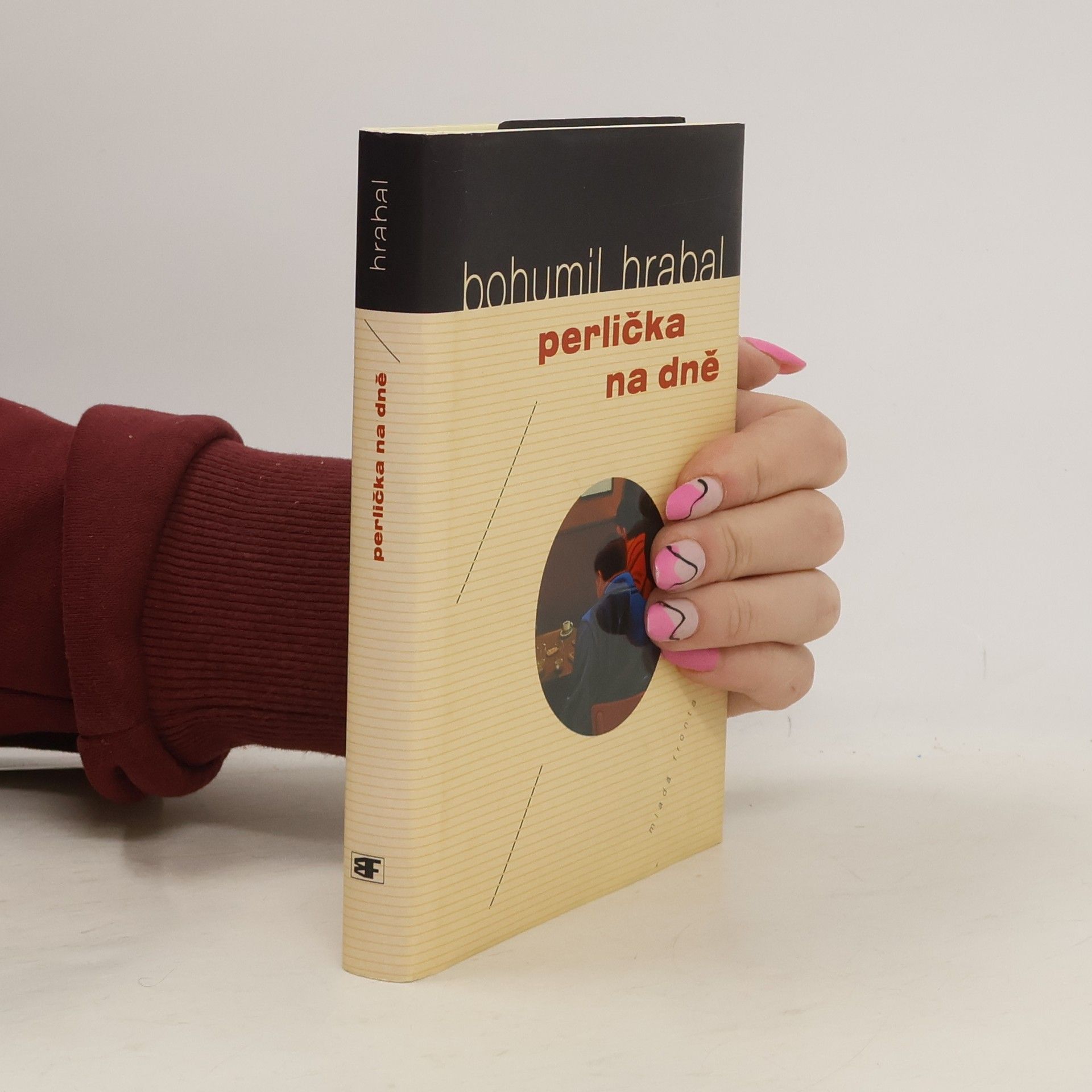 Bohumil Hrabal Perlička na dně