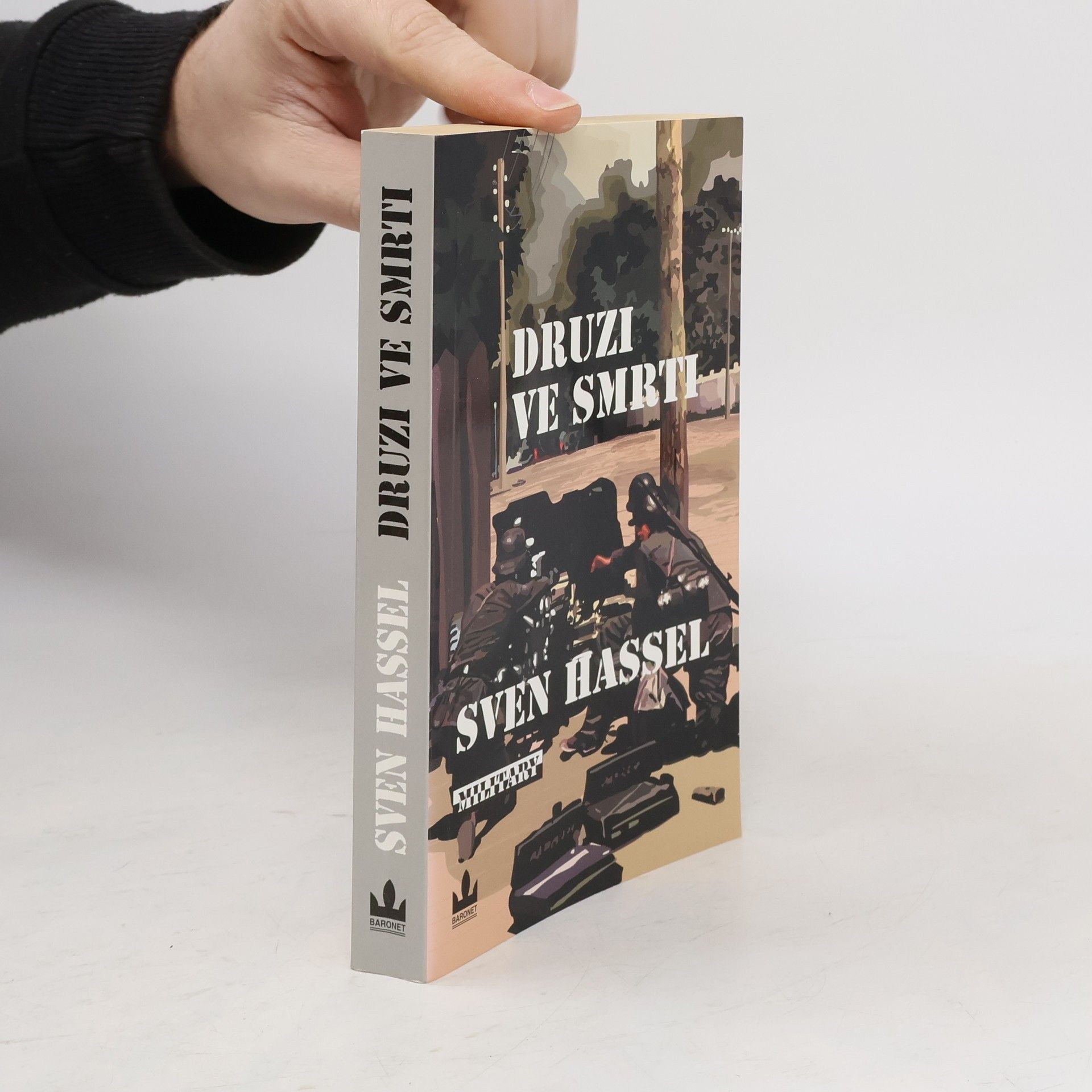 Sven Hassel Druzi ve smrti