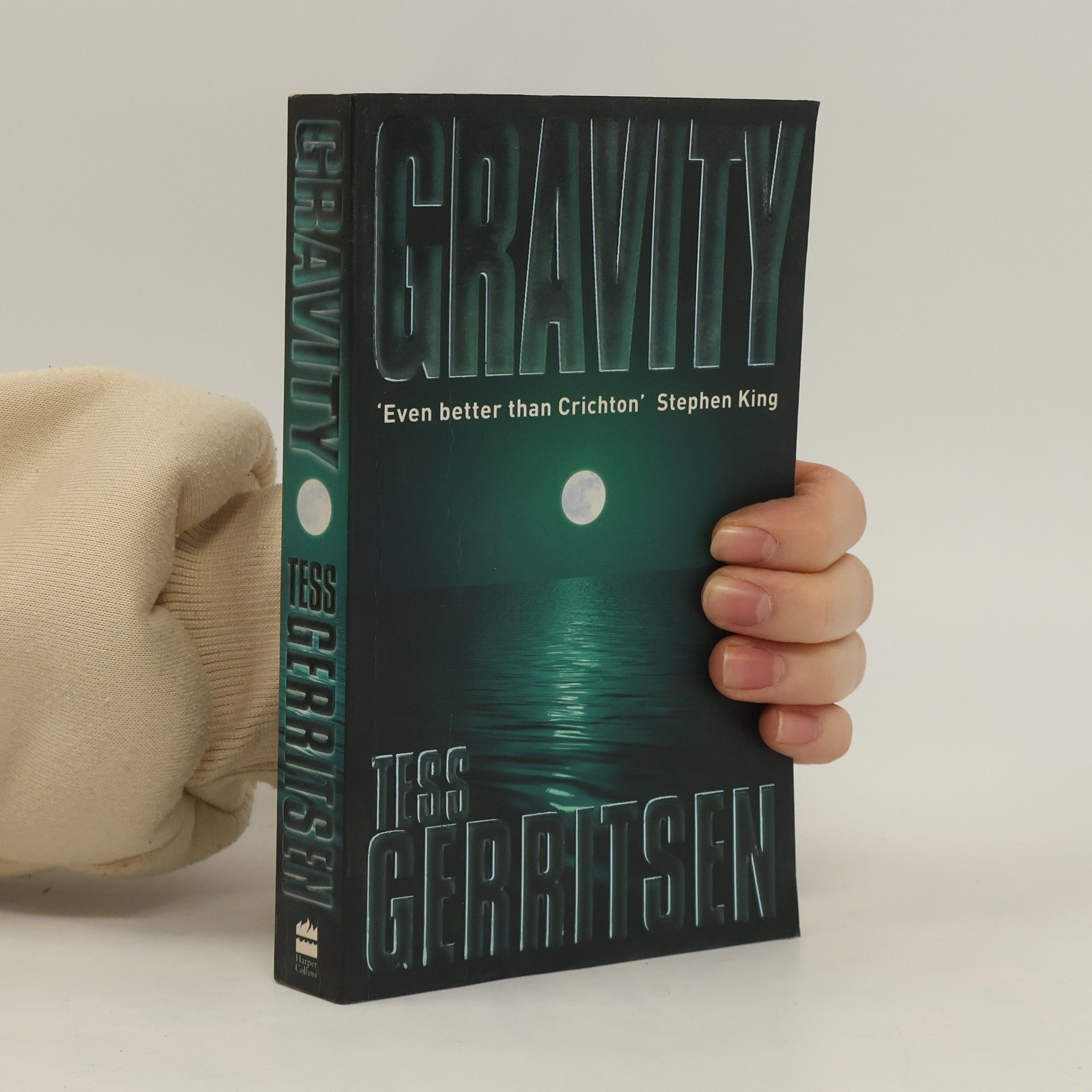 Tess Gerritsen Gravity