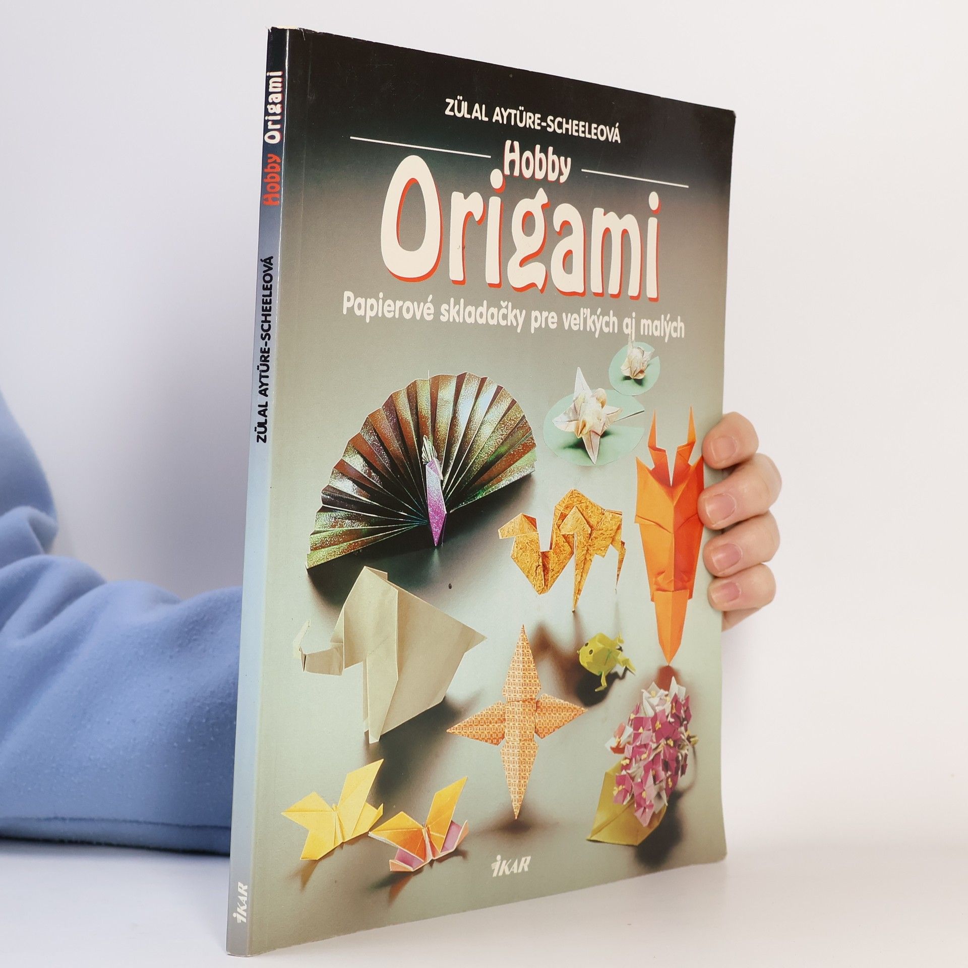 Zülal Aytüre Sheeleová Origami