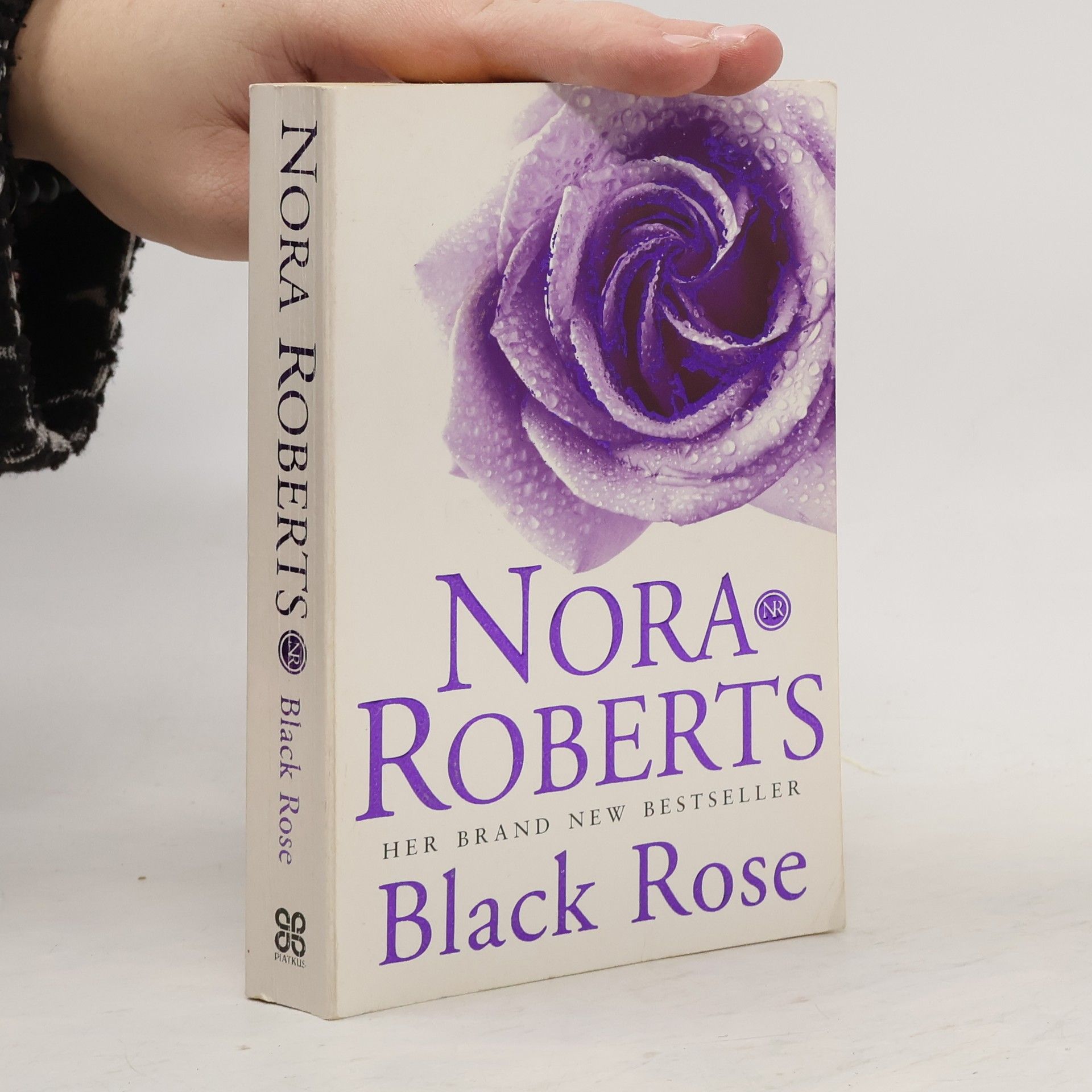 Nora Roberts Black Rose