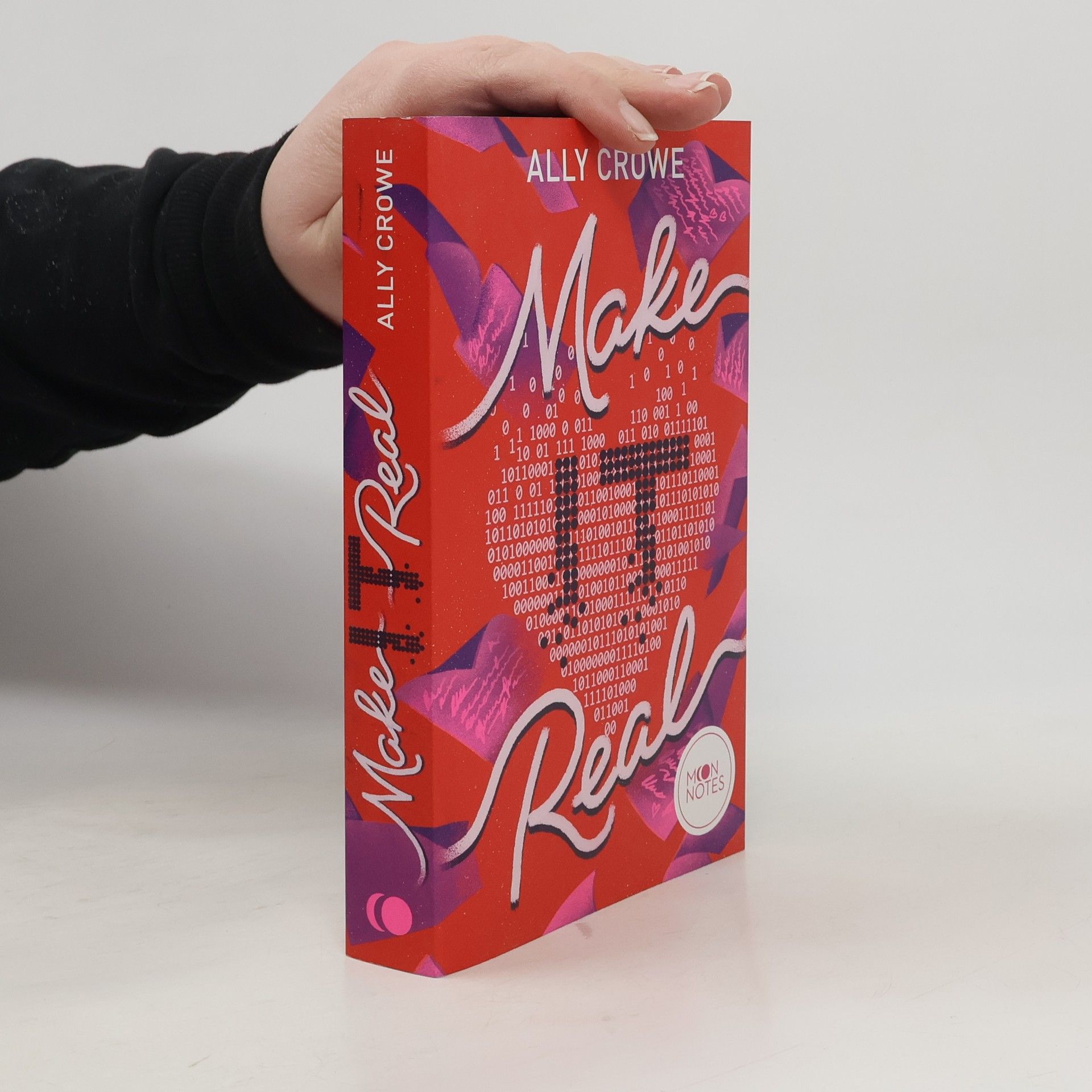 Ally Crowe Make IT Real