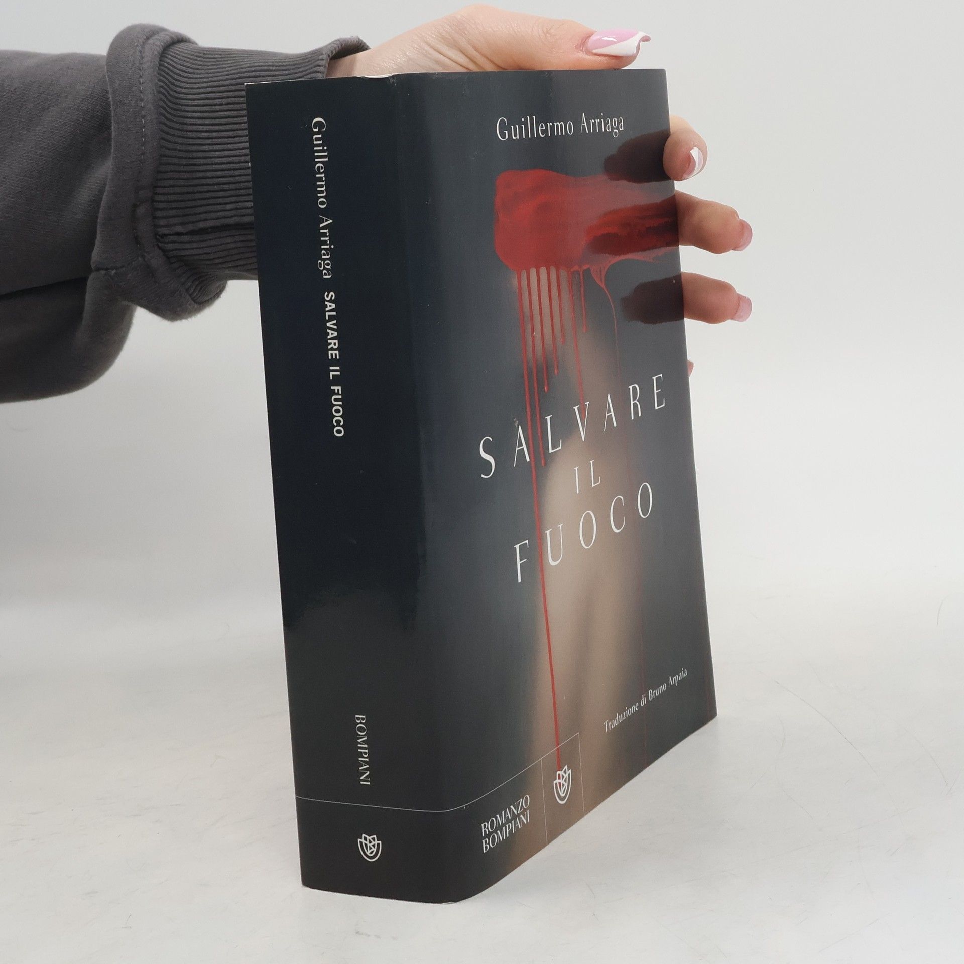 Guillermo Arriaga Salvare il fuoco