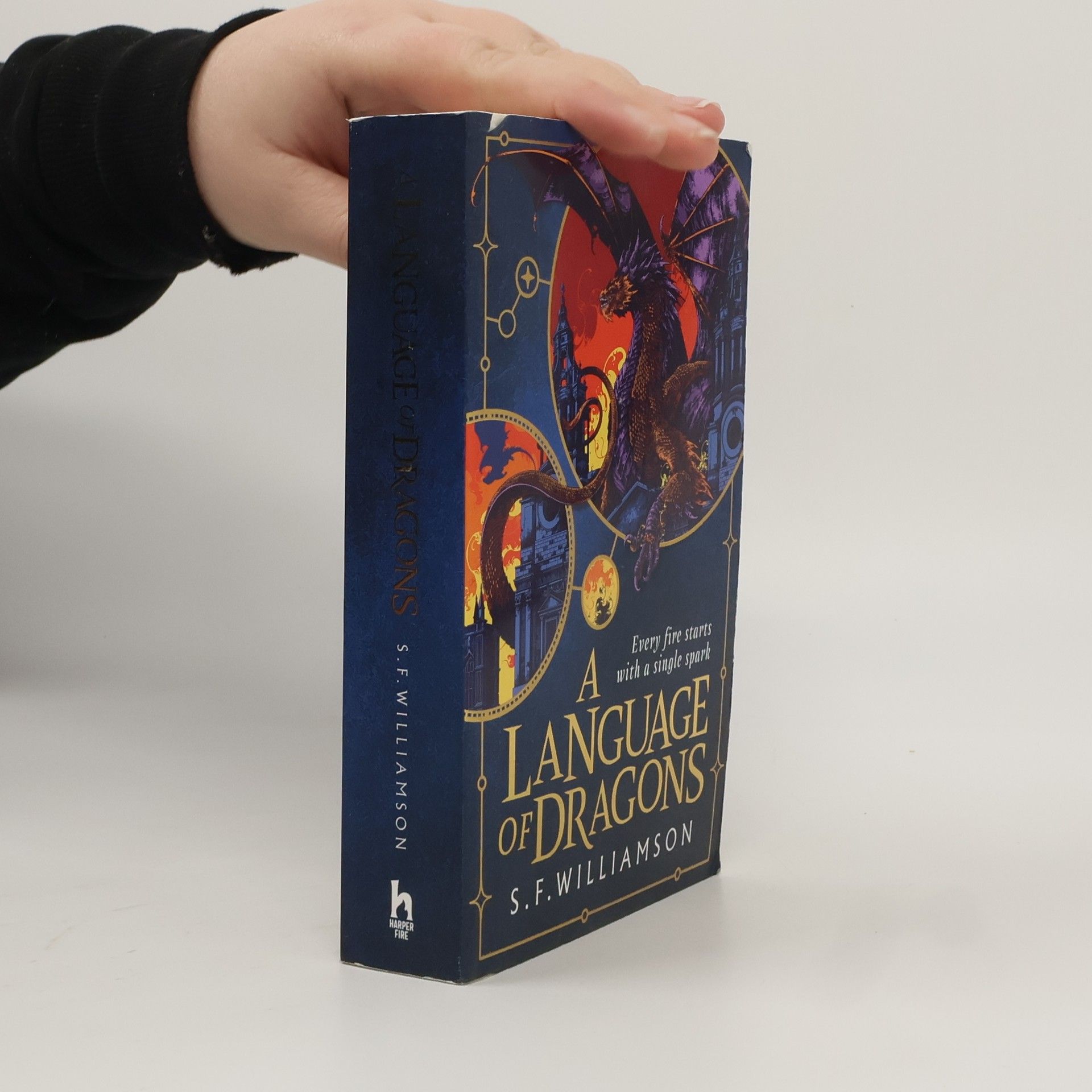 S. F. Williamson A Language of Dragons