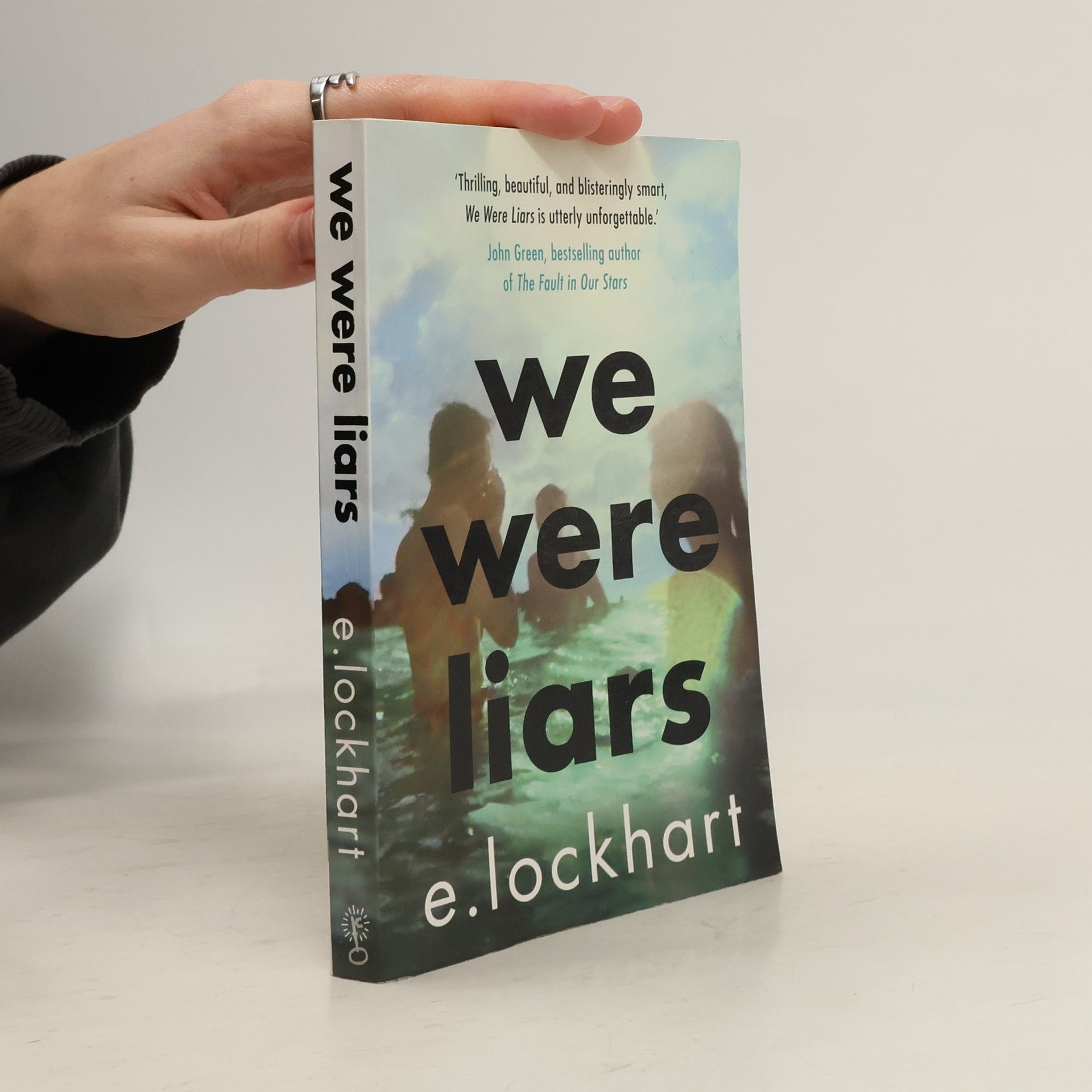E. Lockhart We Were Liars
