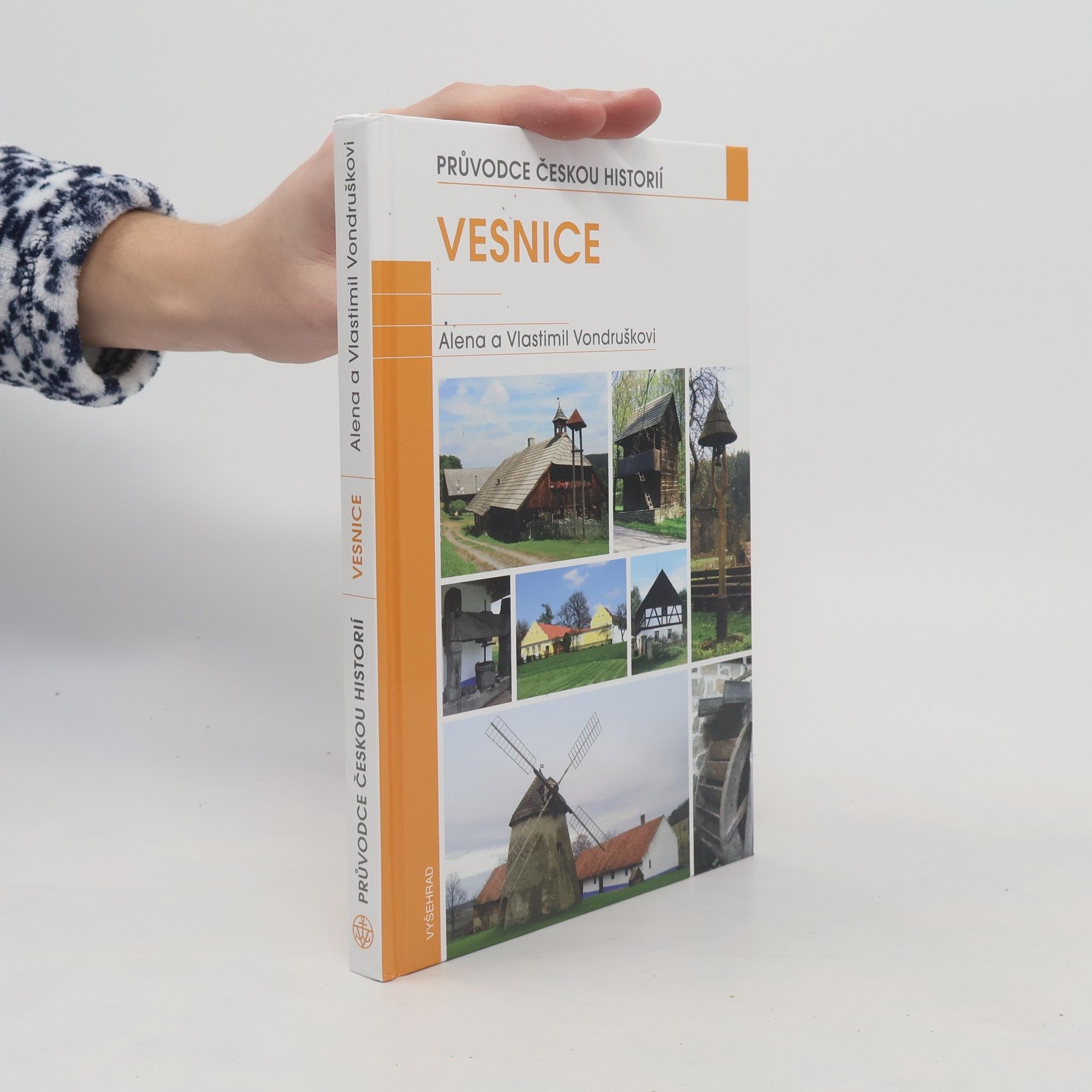 Alena Vondrušková Vesnice