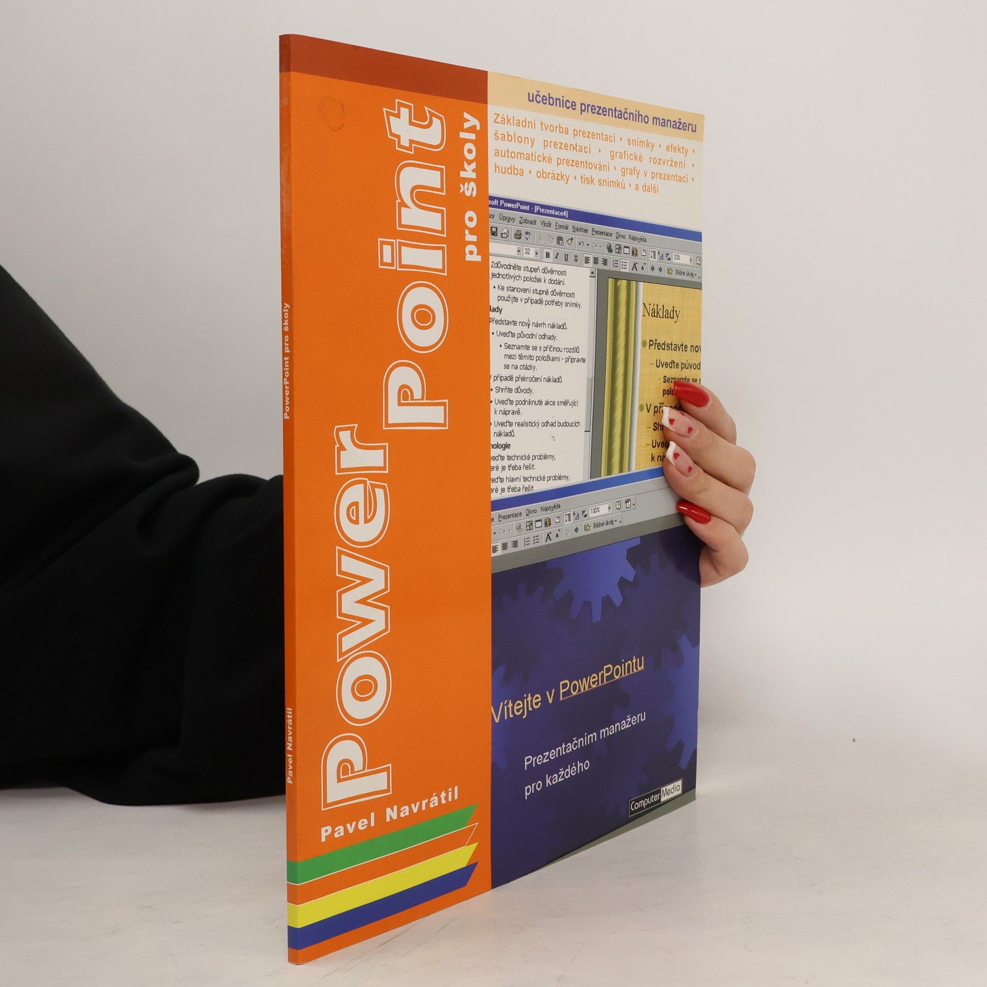 Pavel Navrátil Microsoft PowerPoint 2000 a jiné verze pro školy