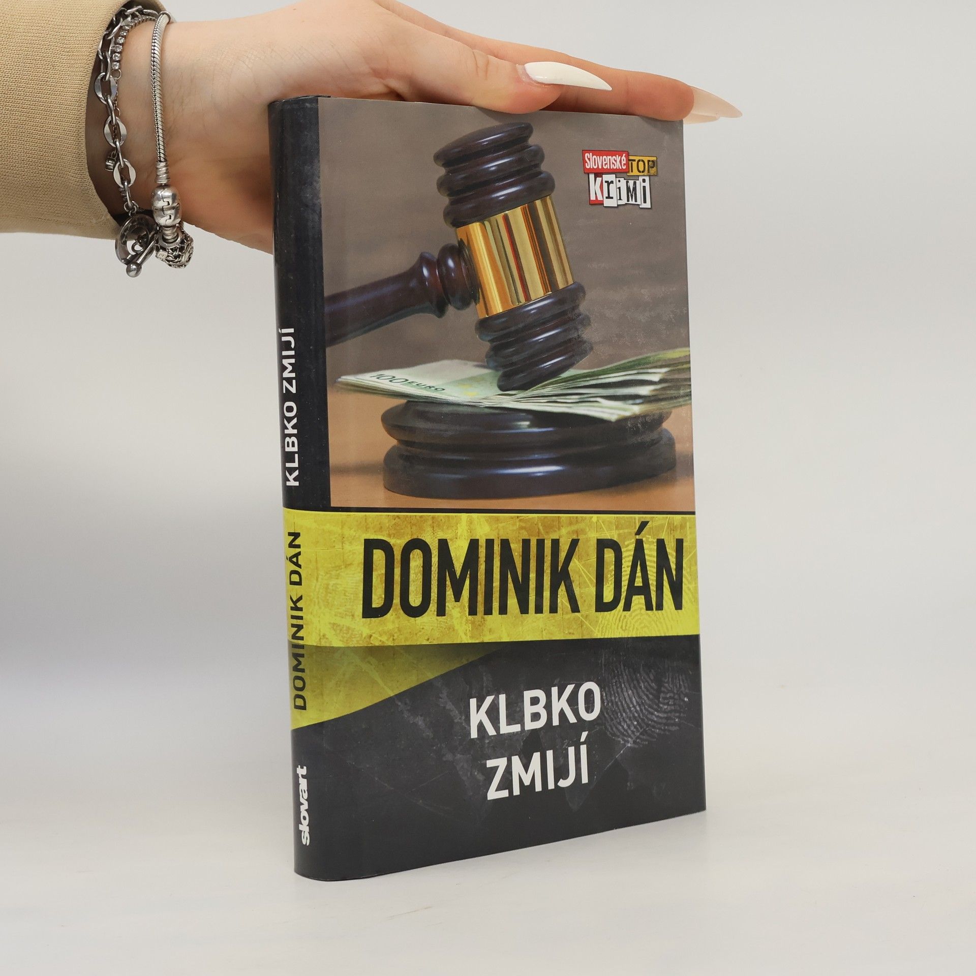 Dominik Dán Klbko zmijí